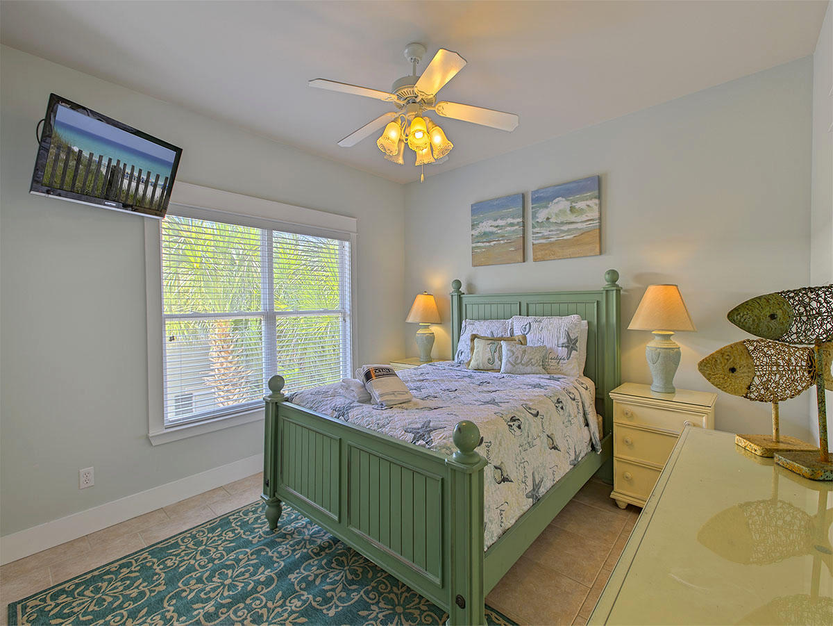 MIRAMAR BEACH COTTAGES - Residential