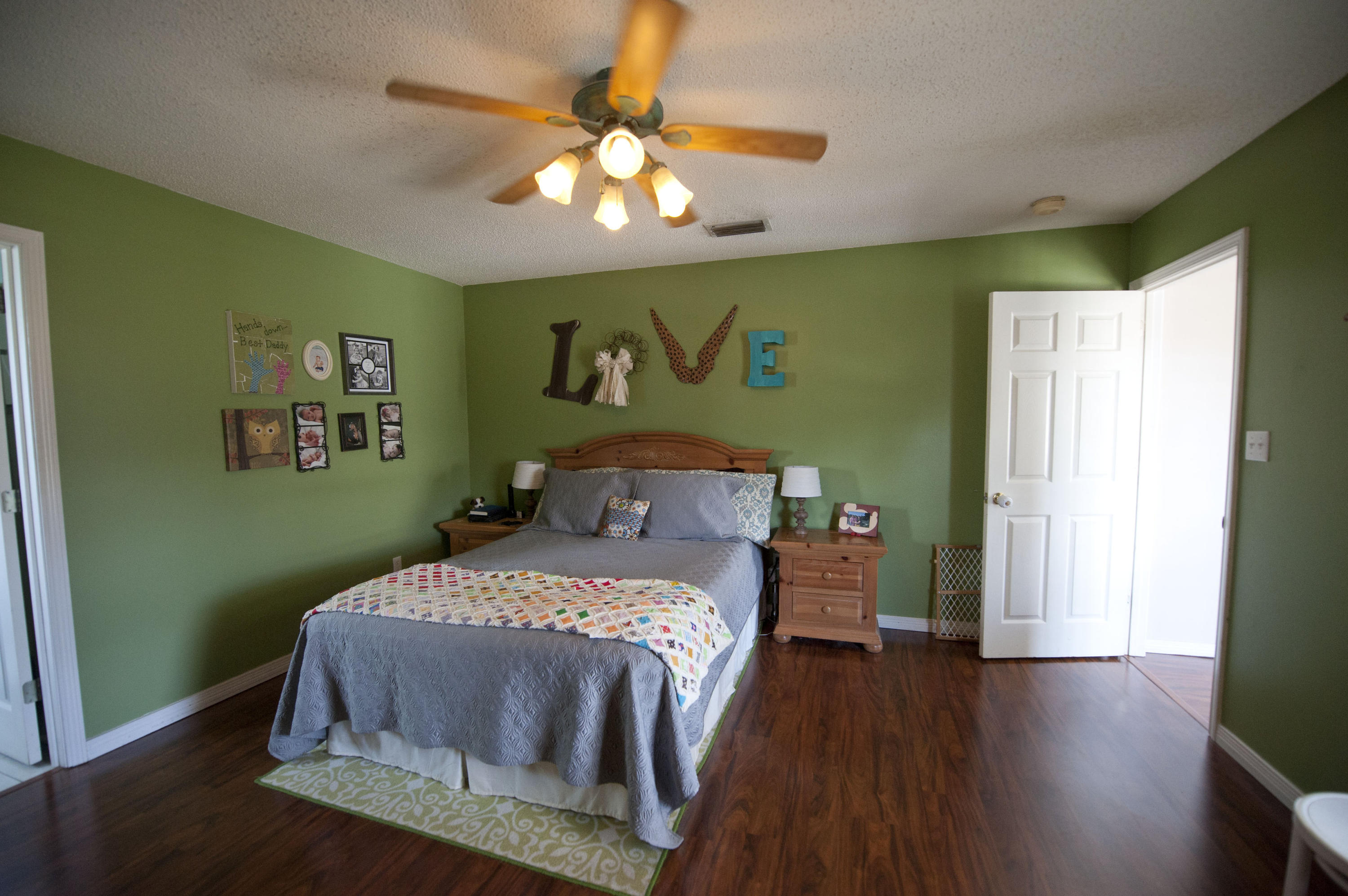 WHISPERING PINES - Residential