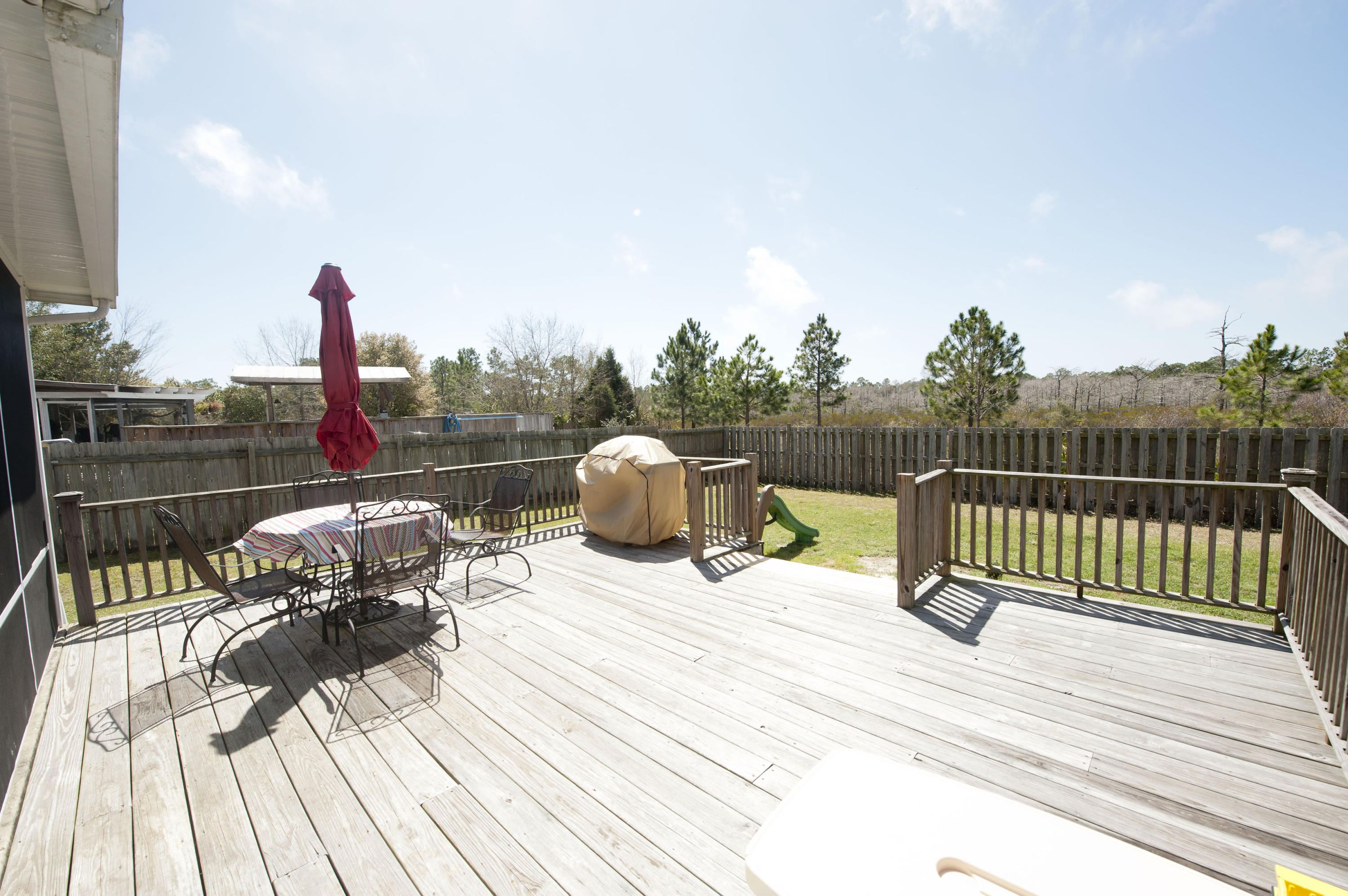 WHISPERING PINES - Residential