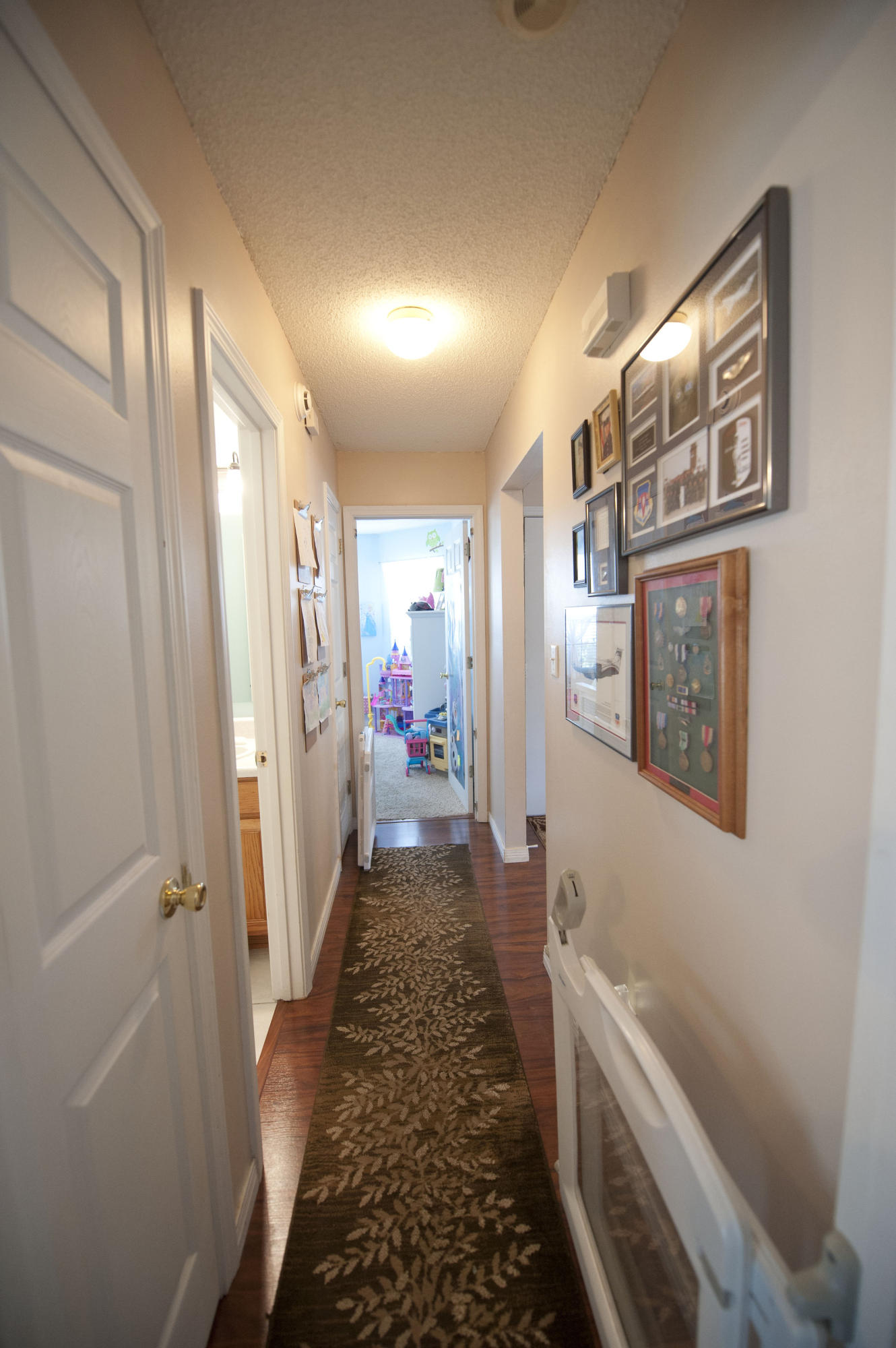 WHISPERING PINES - Residential