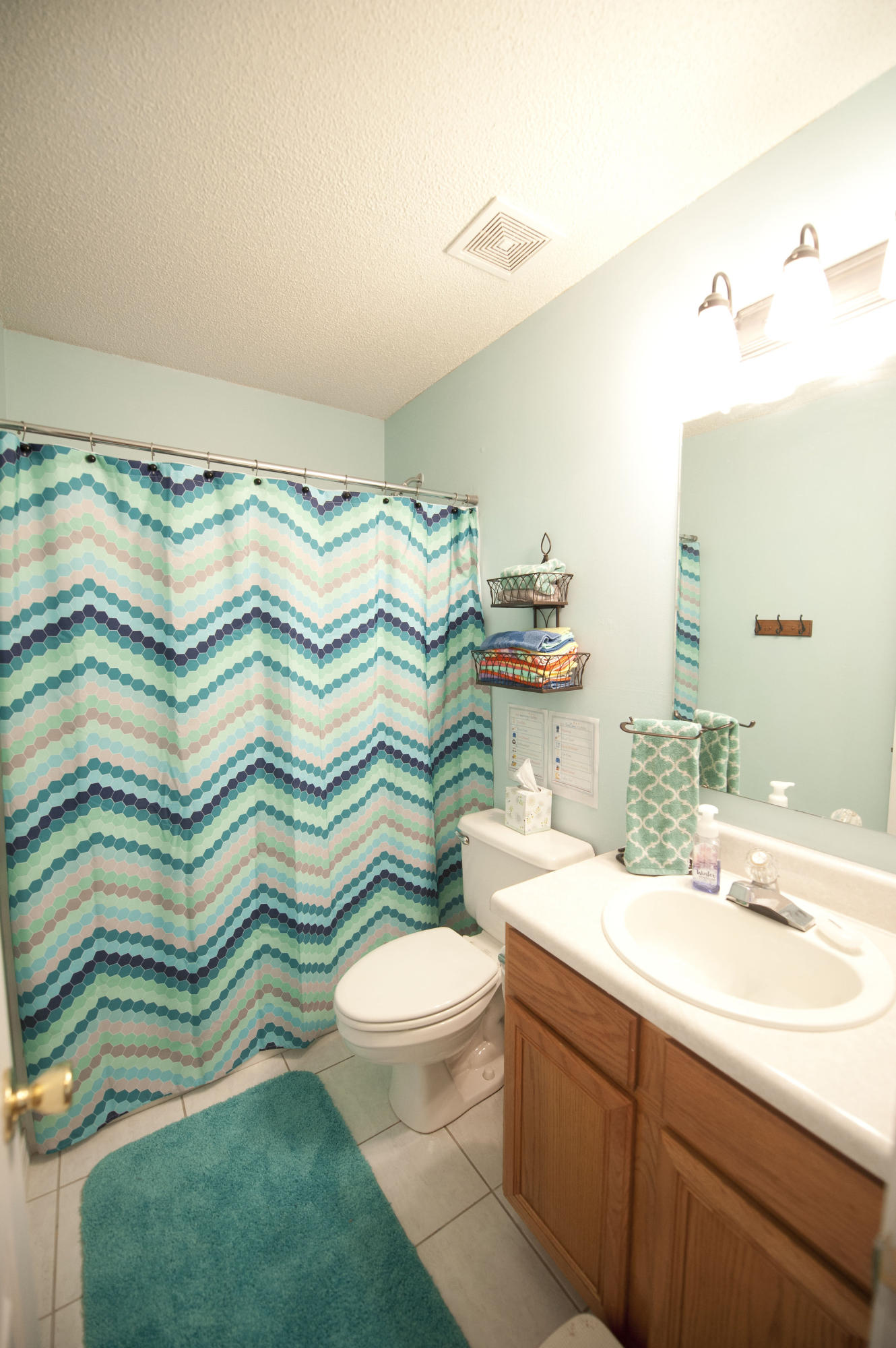 WHISPERING PINES - Residential