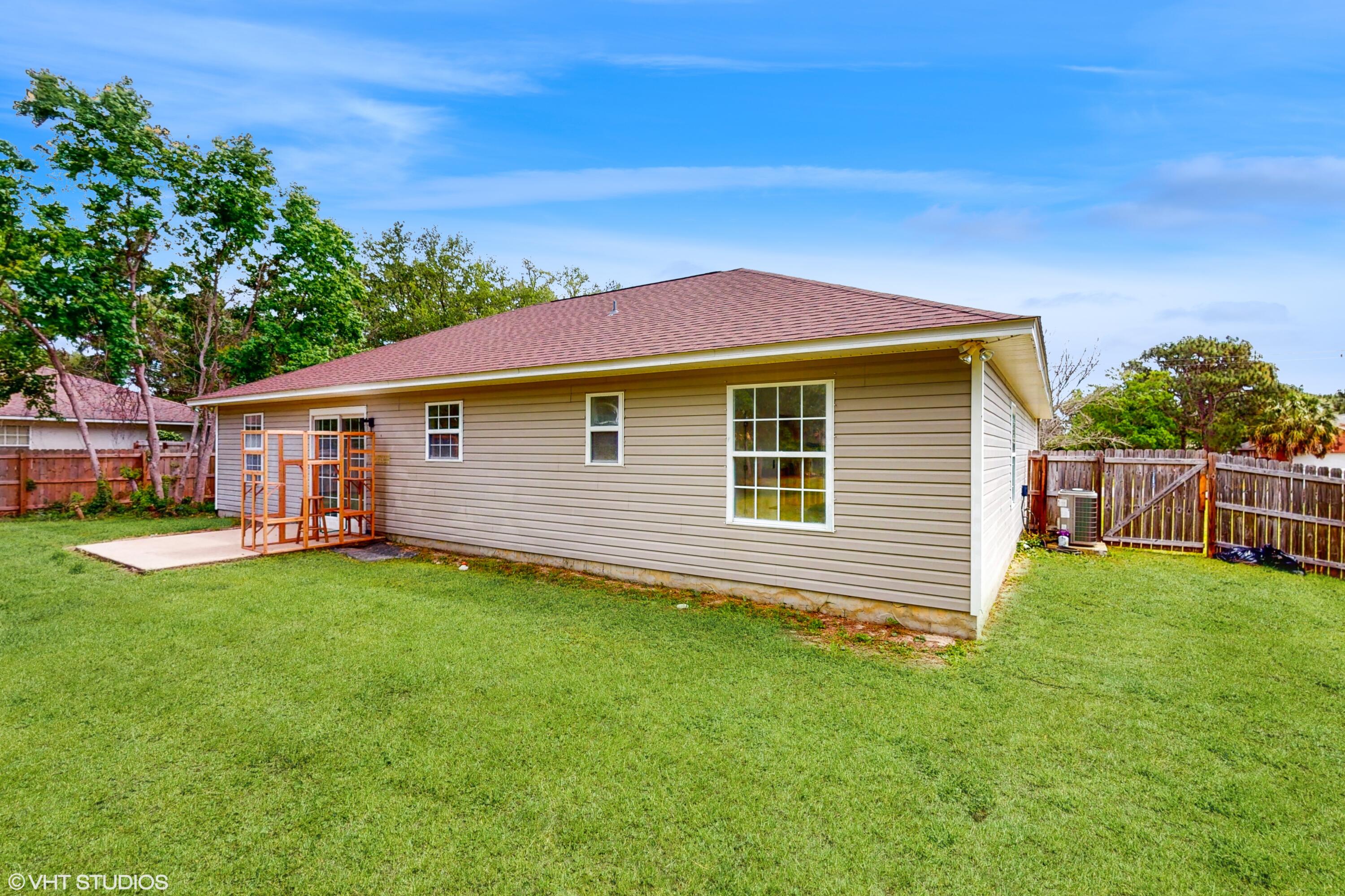 HOLLEY BY THE SEA, 1ST ADD - Residential