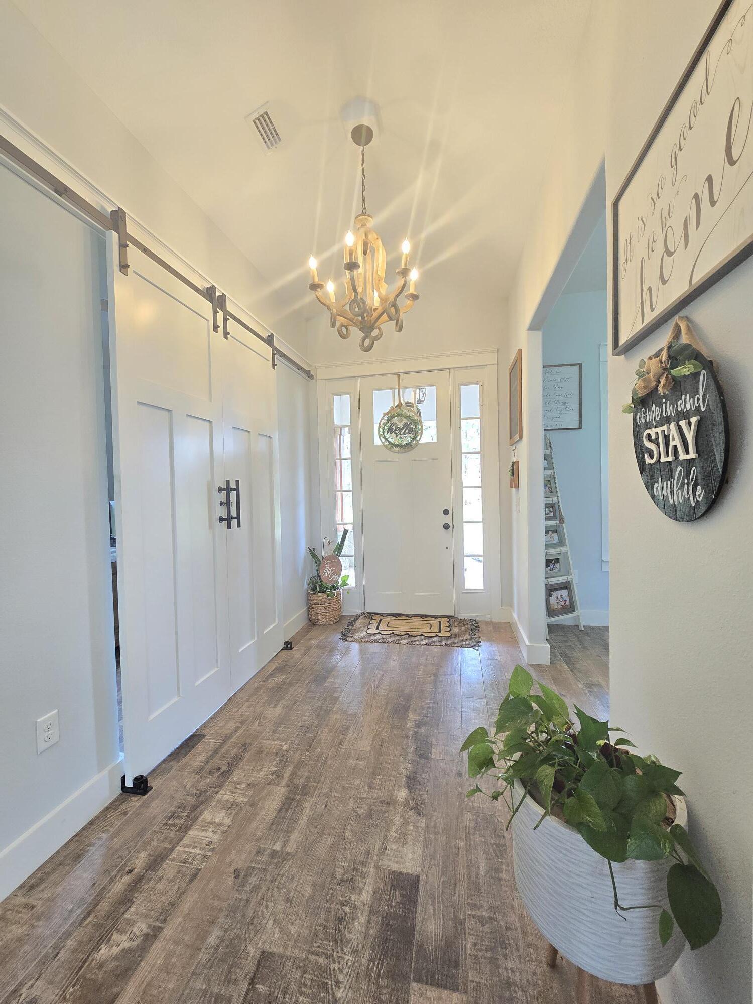 LAUREL HILL - Residential