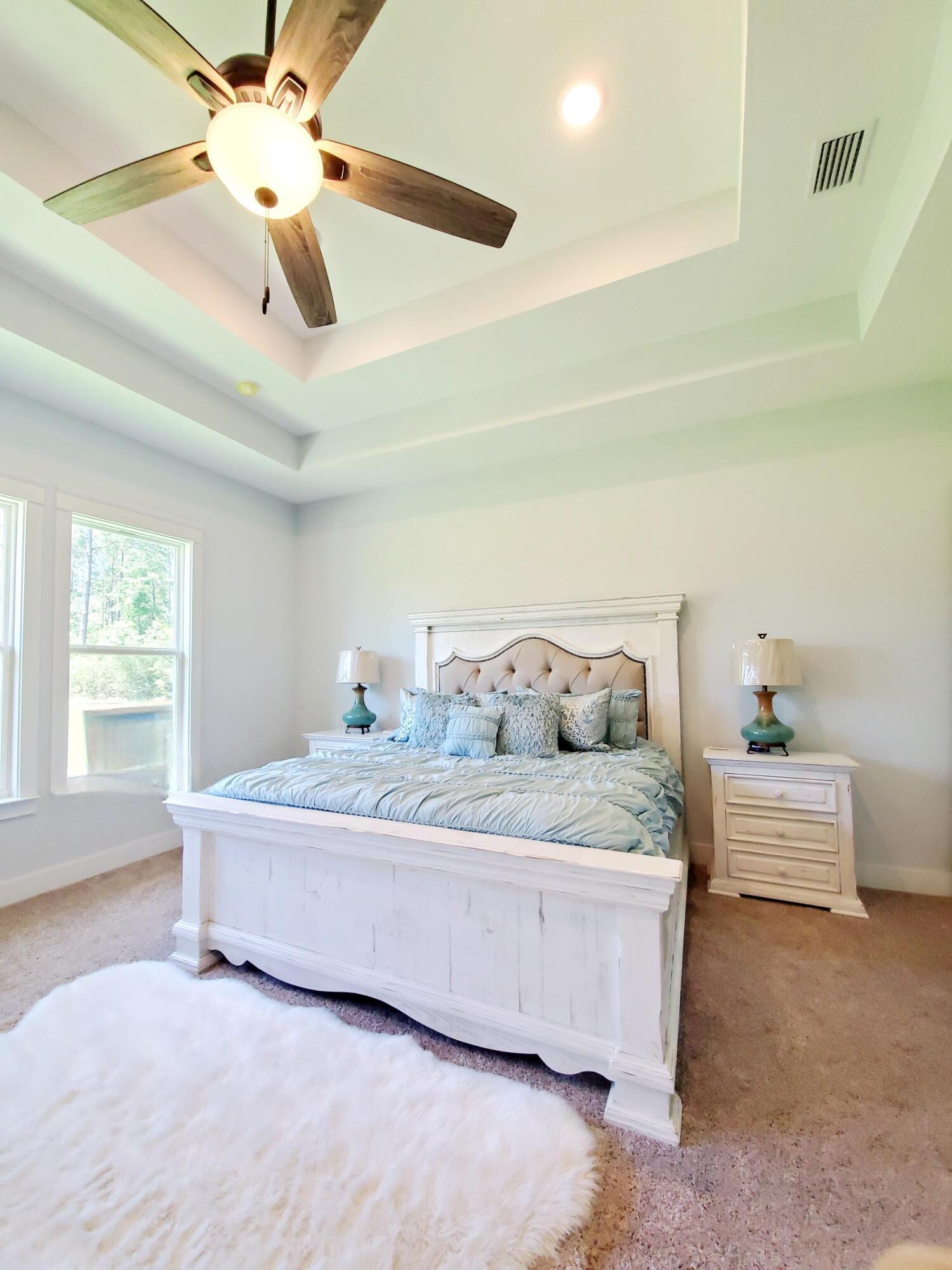 LAUREL HILL - Residential