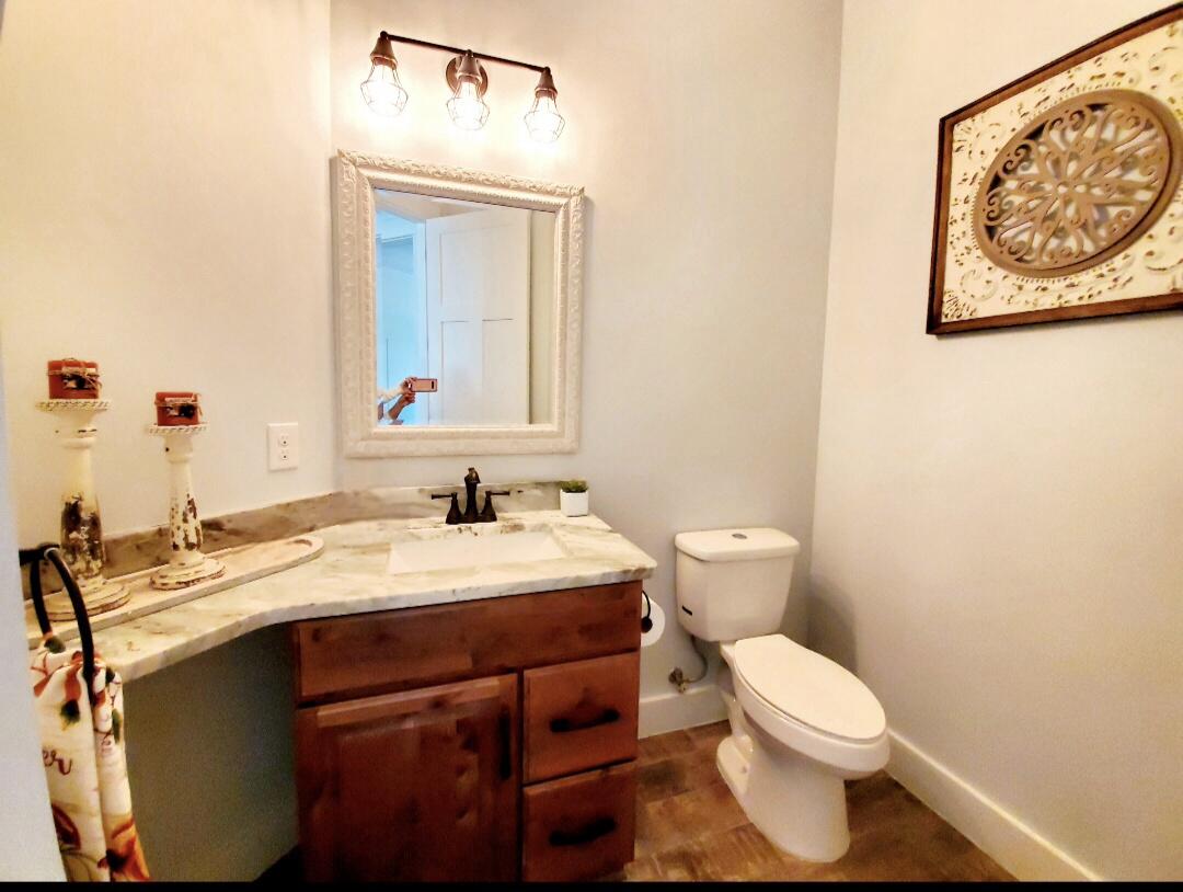 LAUREL HILL - Residential