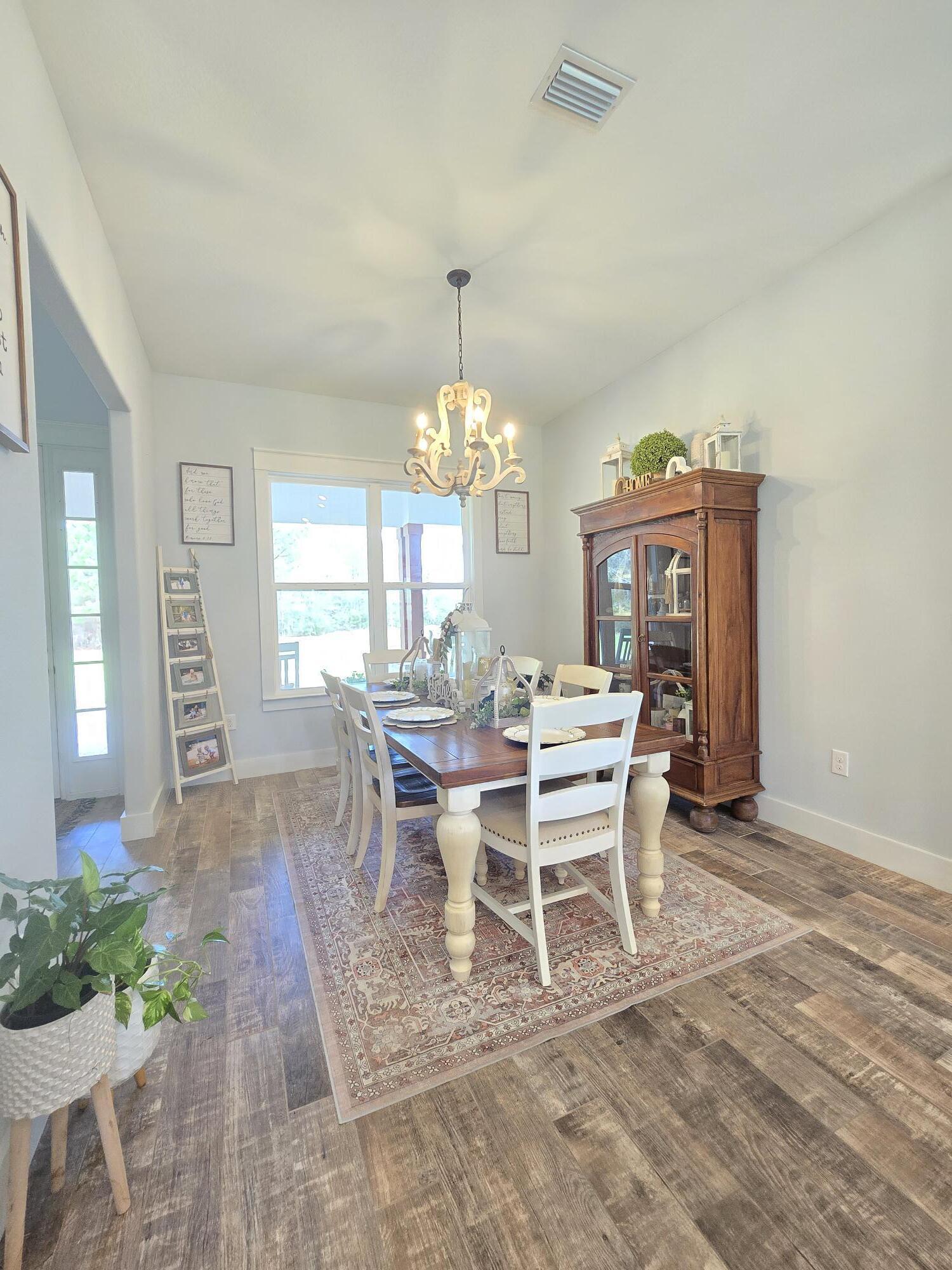 LAUREL HILL - Residential