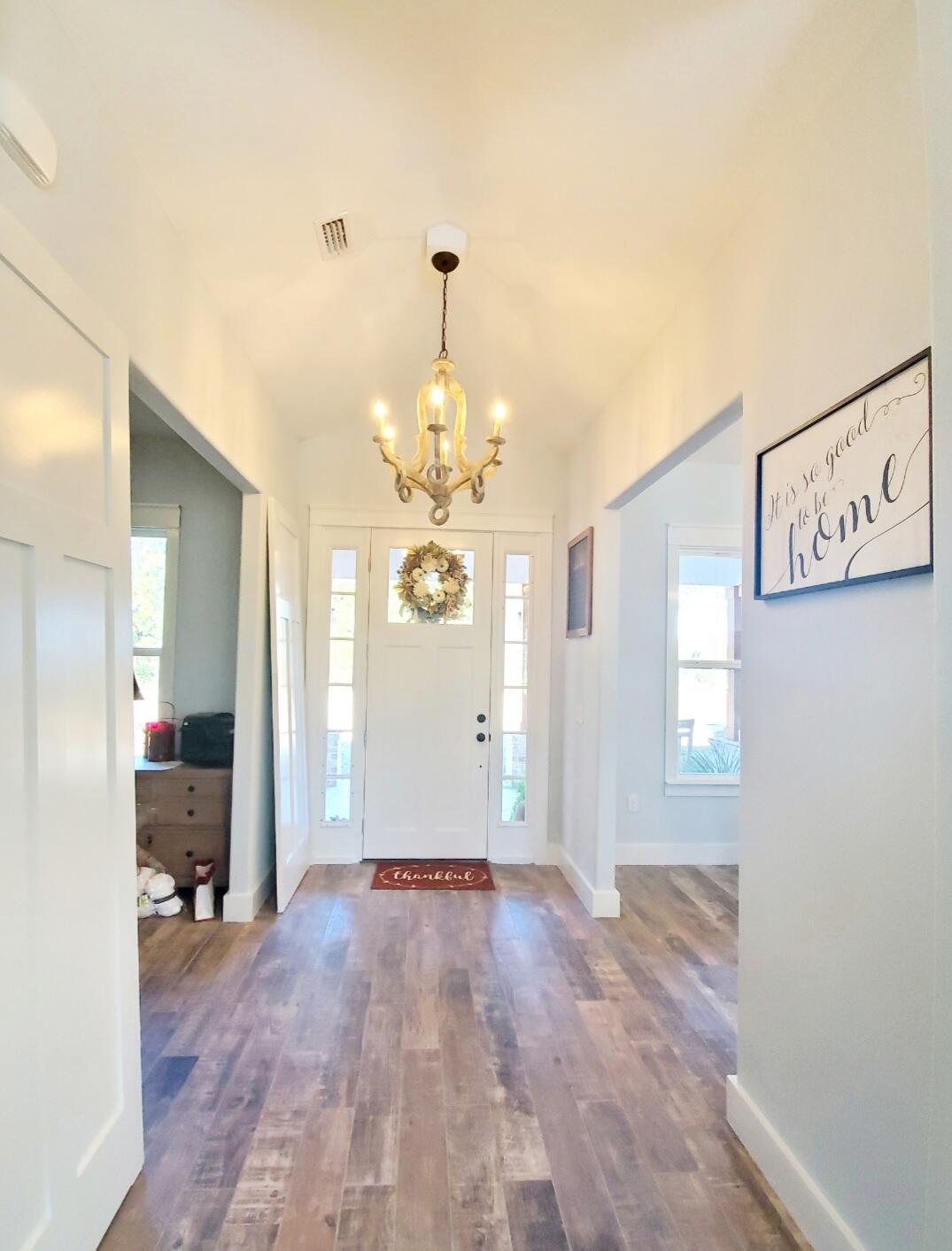 LAUREL HILL - Residential