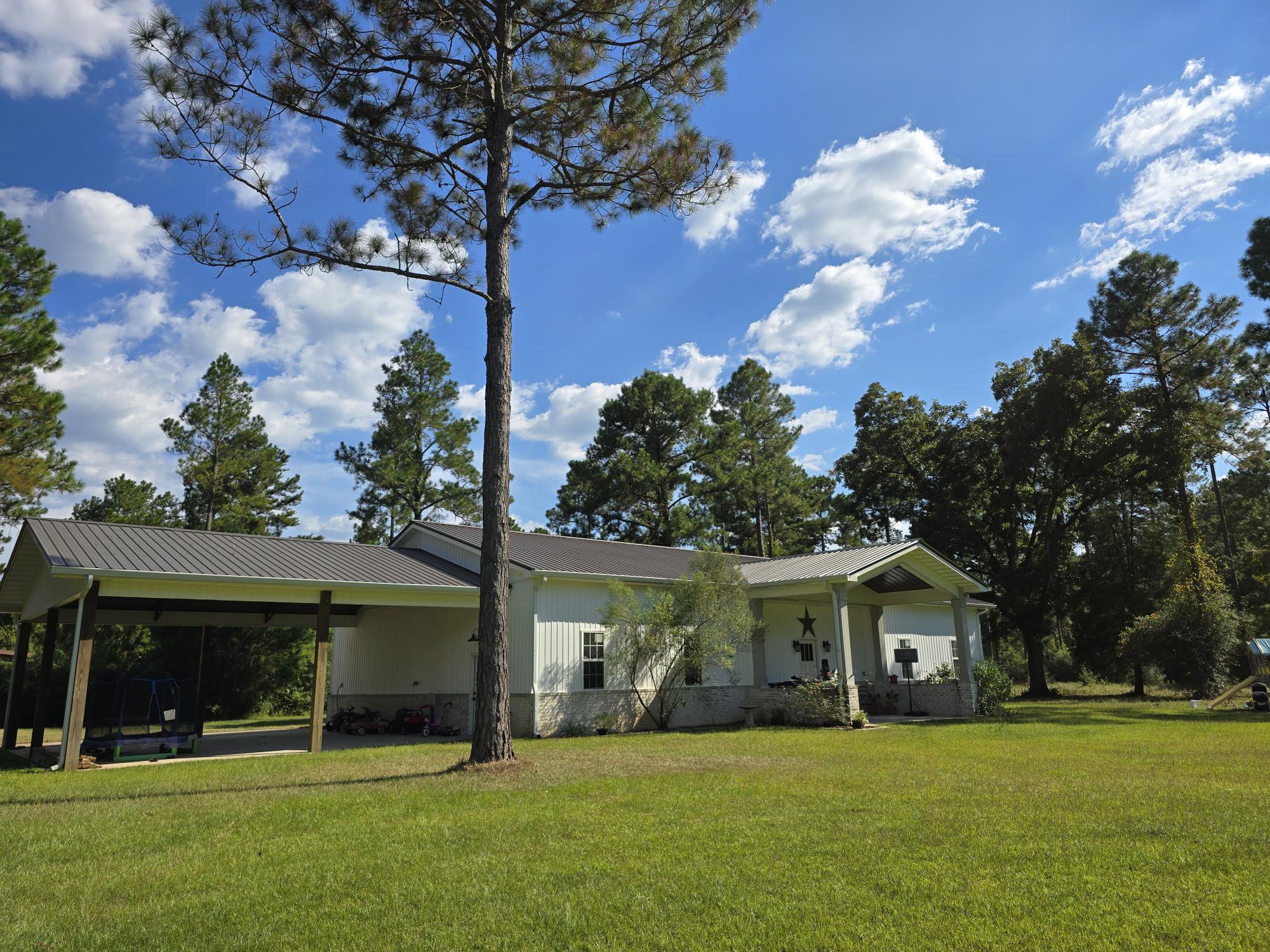 LAUREL HILL - Residential