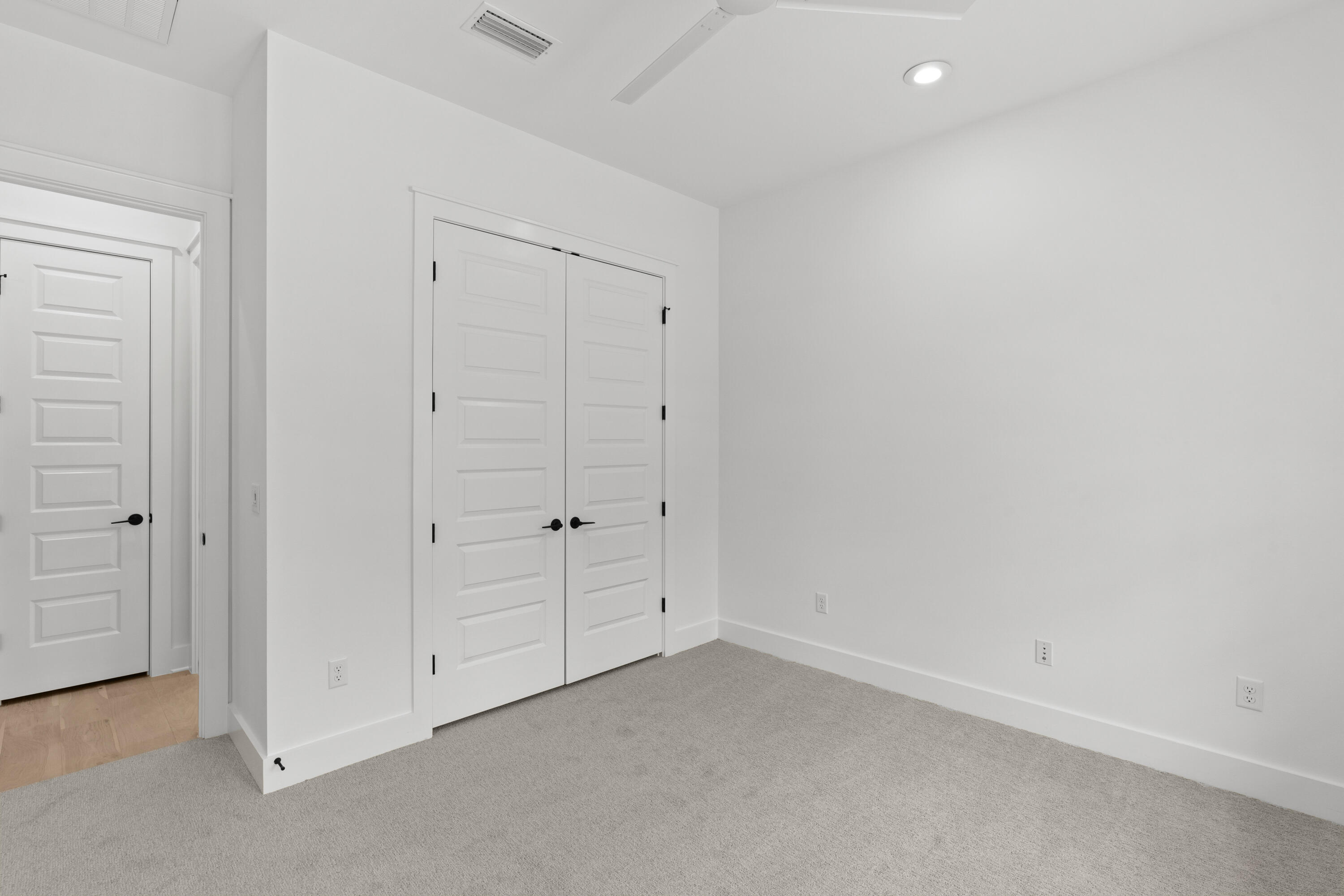 DEER MOSS CREEK - Residential