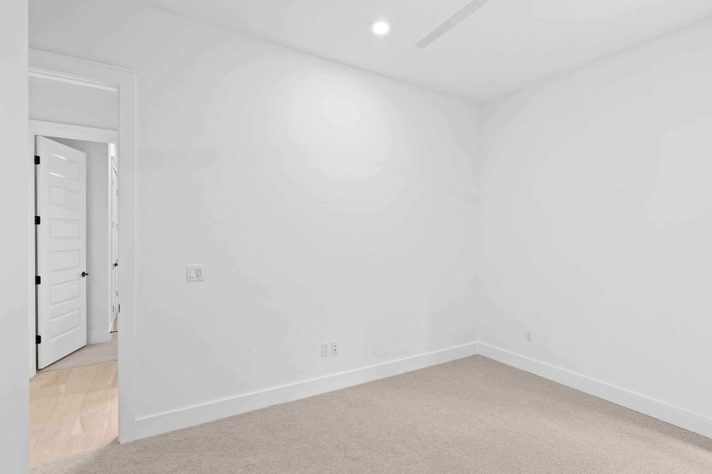 DEER MOSS CREEK - Residential