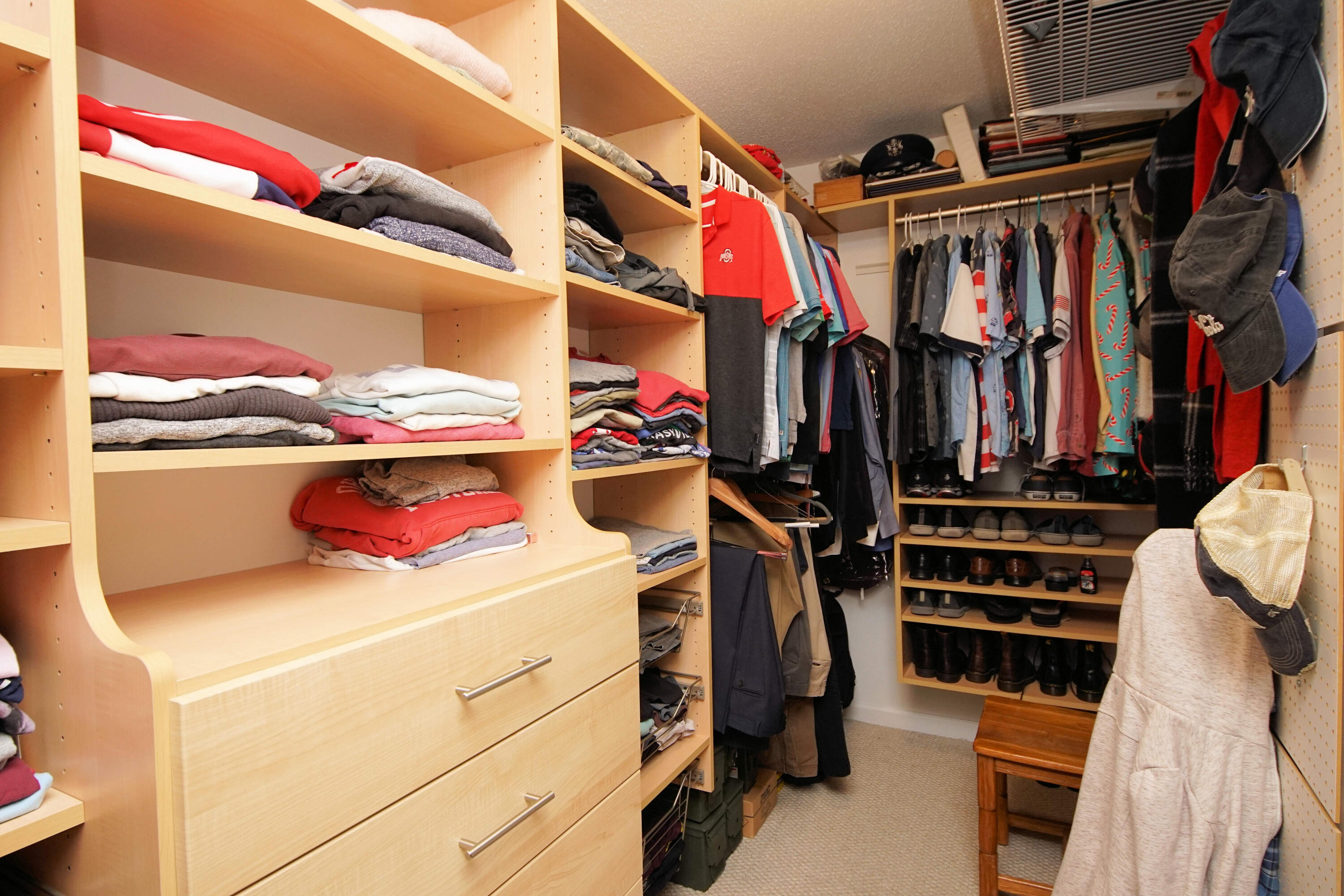 LAKE LORRAINE ESTATES - Residential