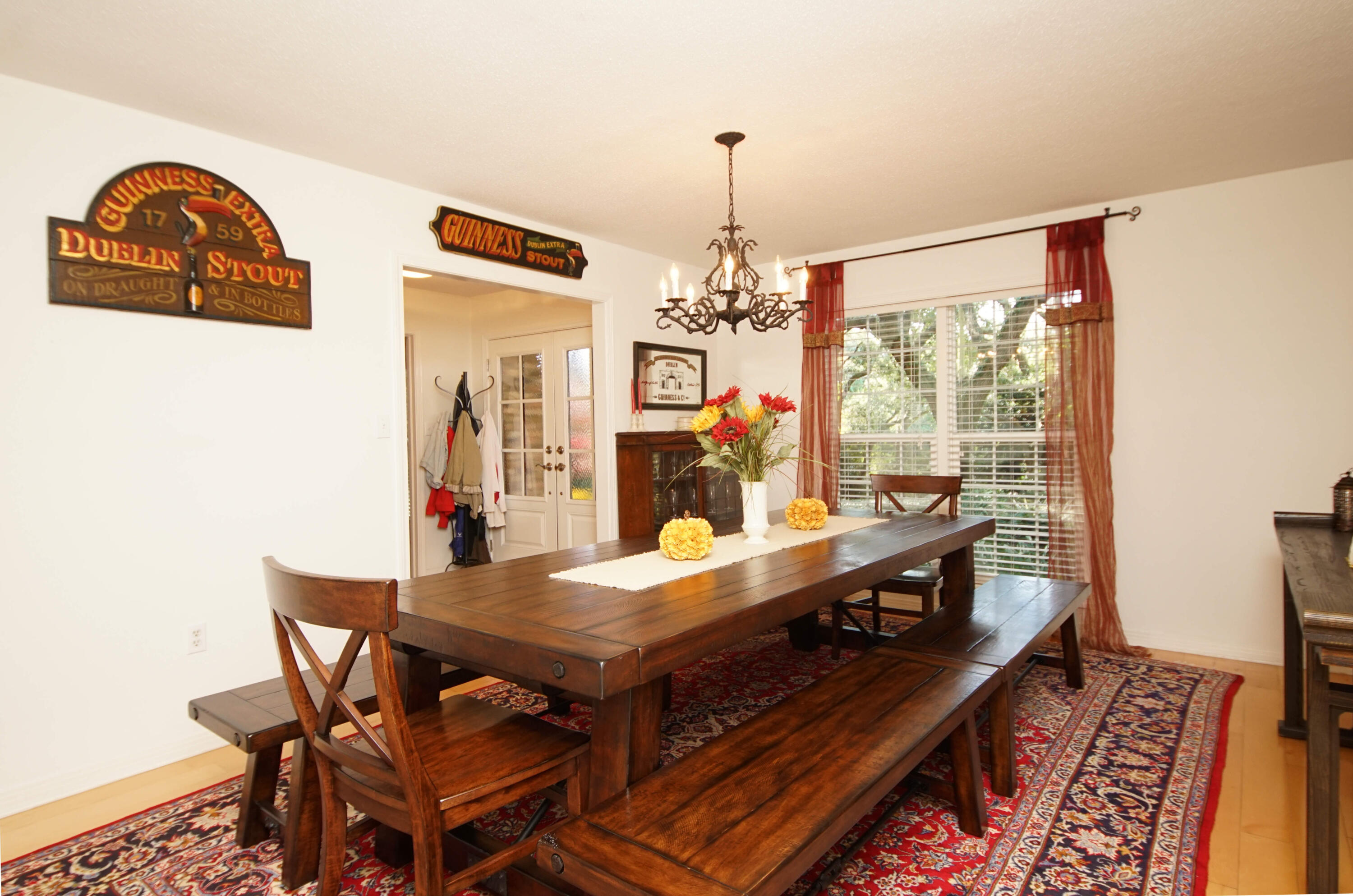 LAKE LORRAINE ESTATES - Residential