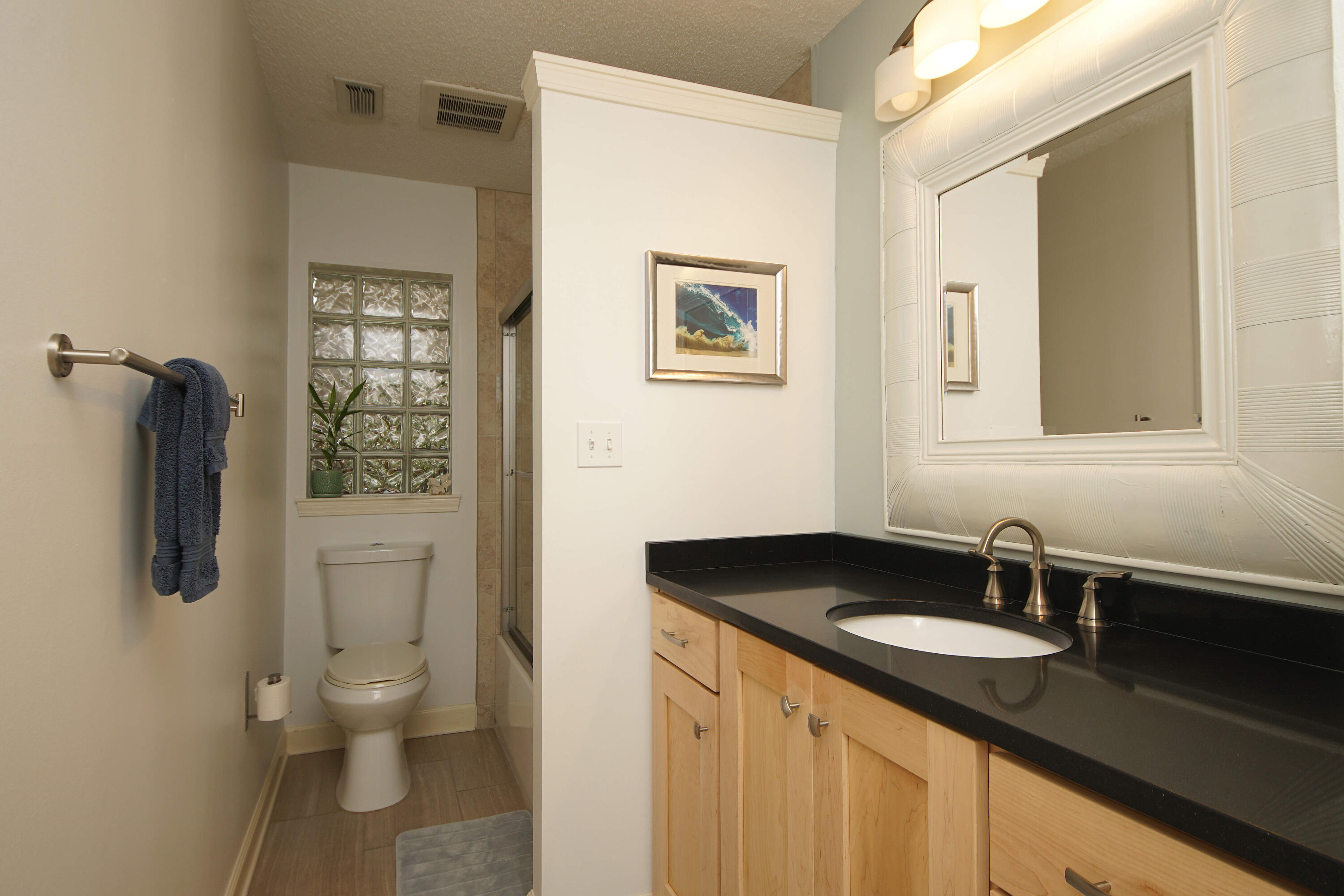 LAKE LORRAINE ESTATES - Residential