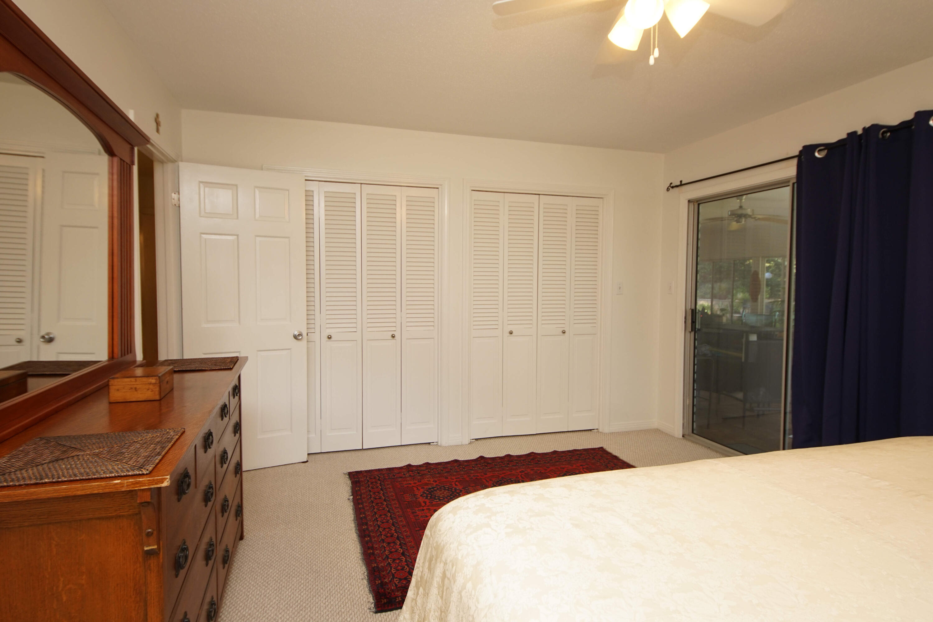 LAKE LORRAINE ESTATES - Residential