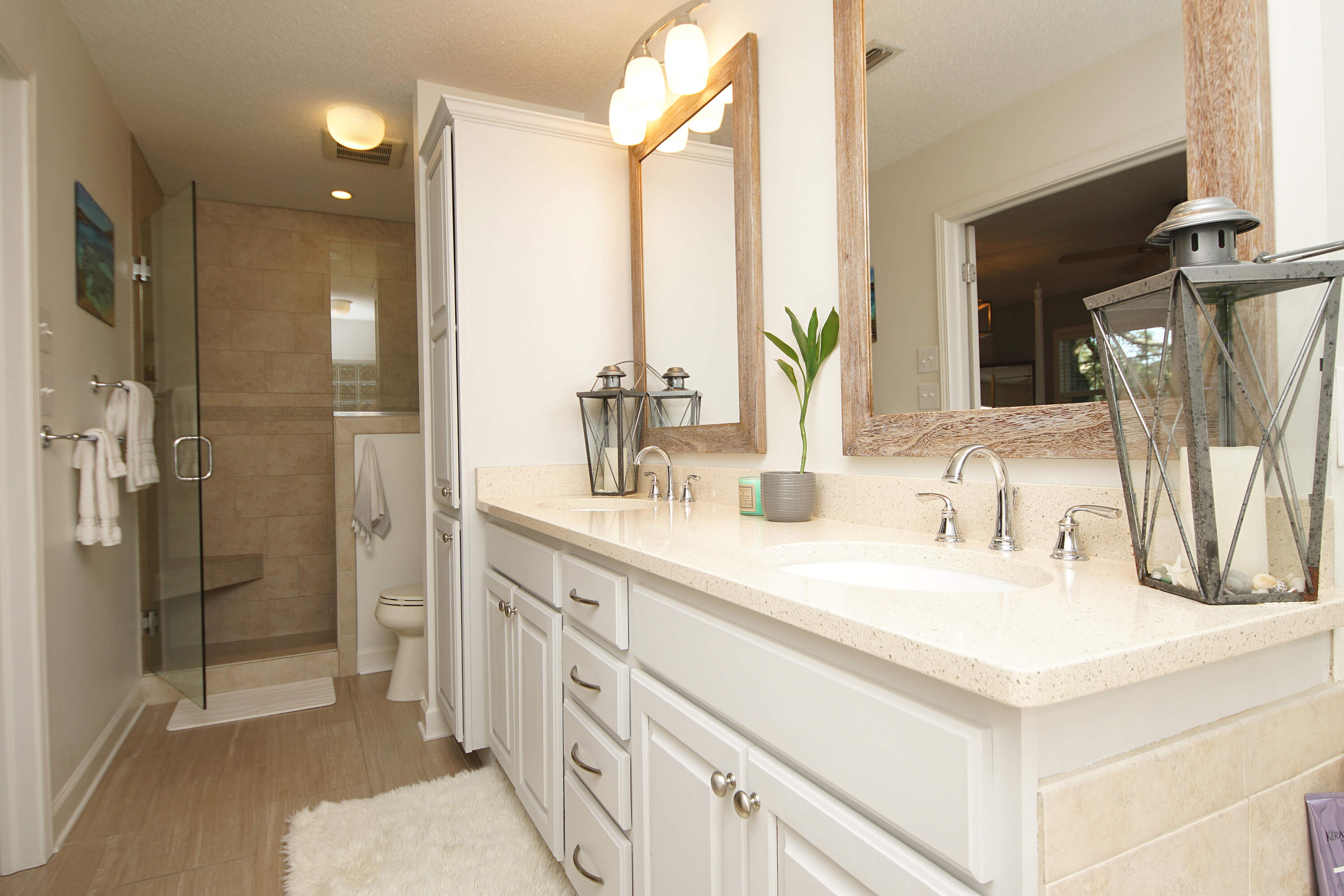 LAKE LORRAINE ESTATES - Residential