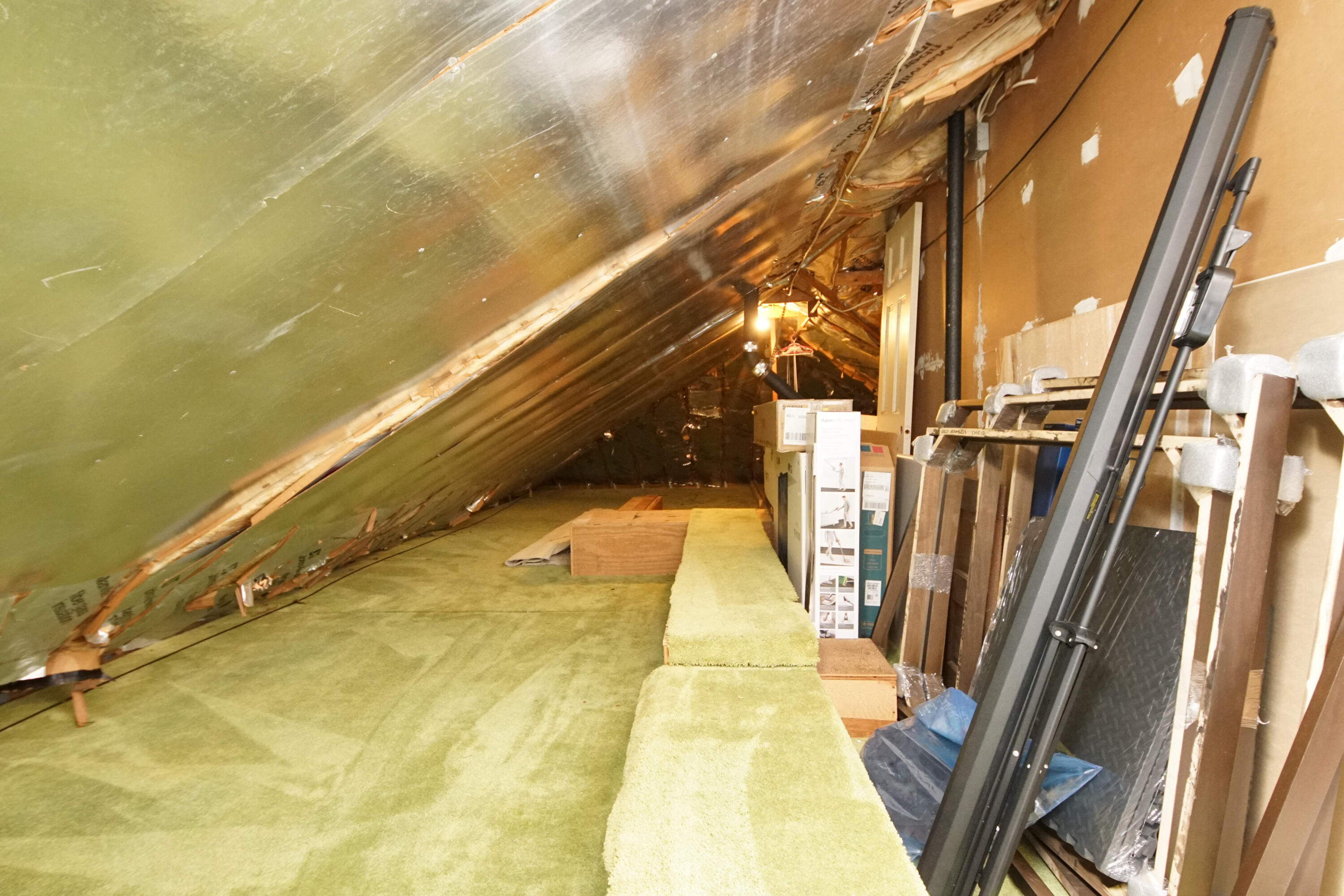 LAKE LORRAINE ESTATES - Residential