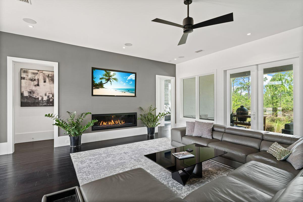 FINISTERRE S/D - Residential