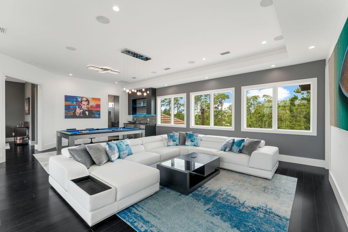 FINISTERRE S/D - Residential