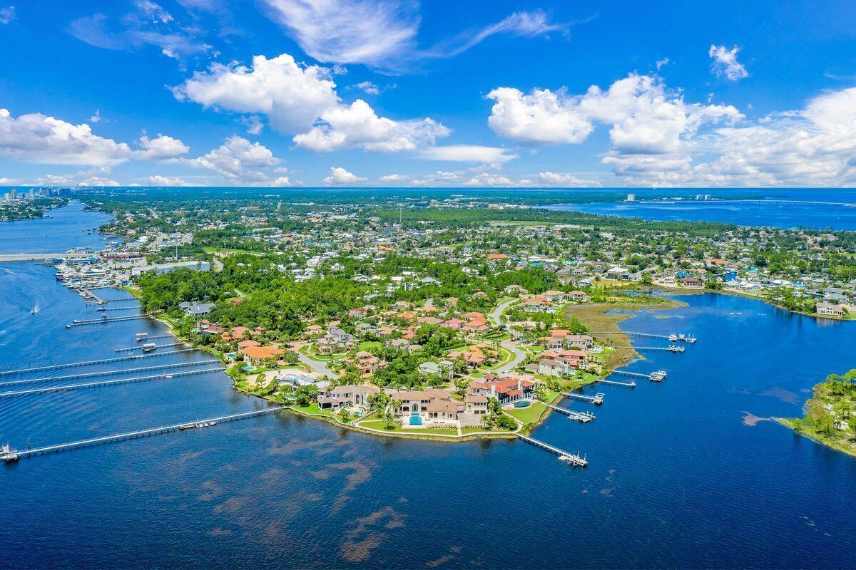 FINISTERRE S/D - Residential