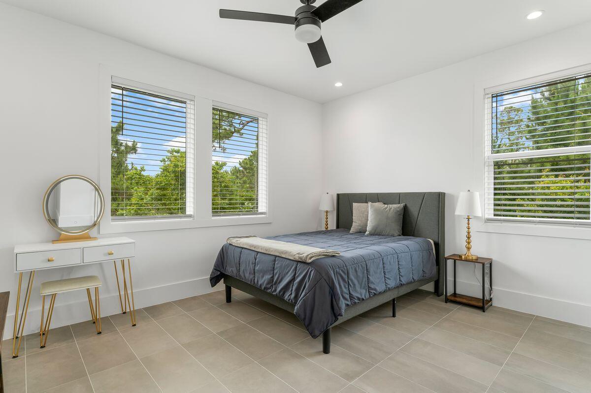 FINISTERRE S/D - Residential