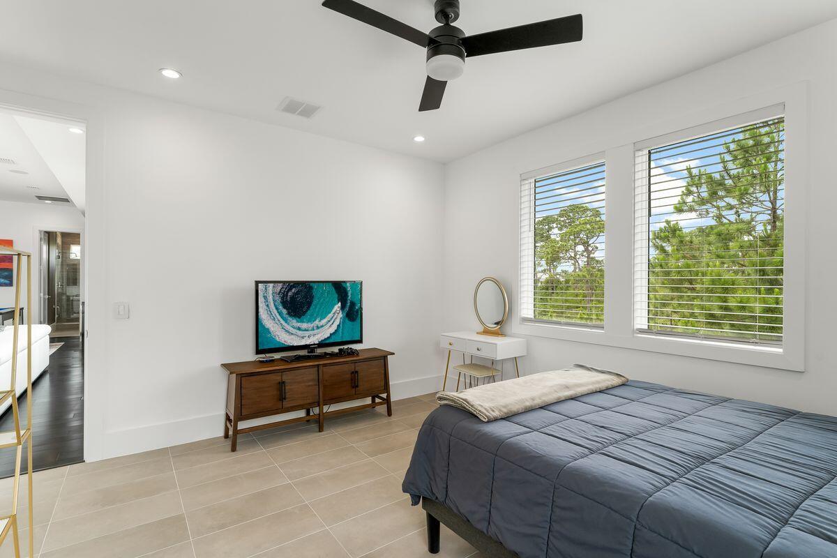 FINISTERRE S/D - Residential