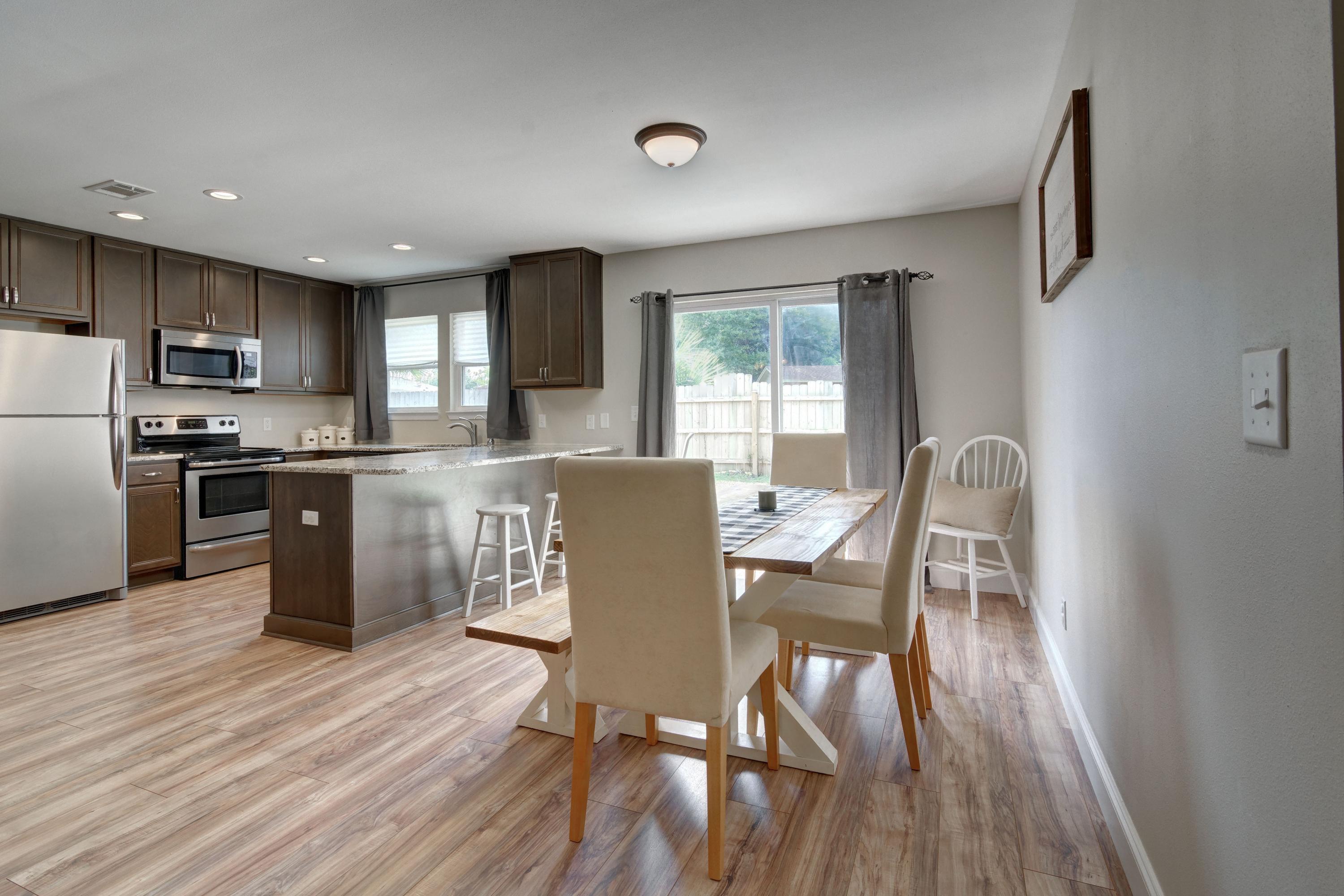 PALM ESTATES UNIT 2 - Residential