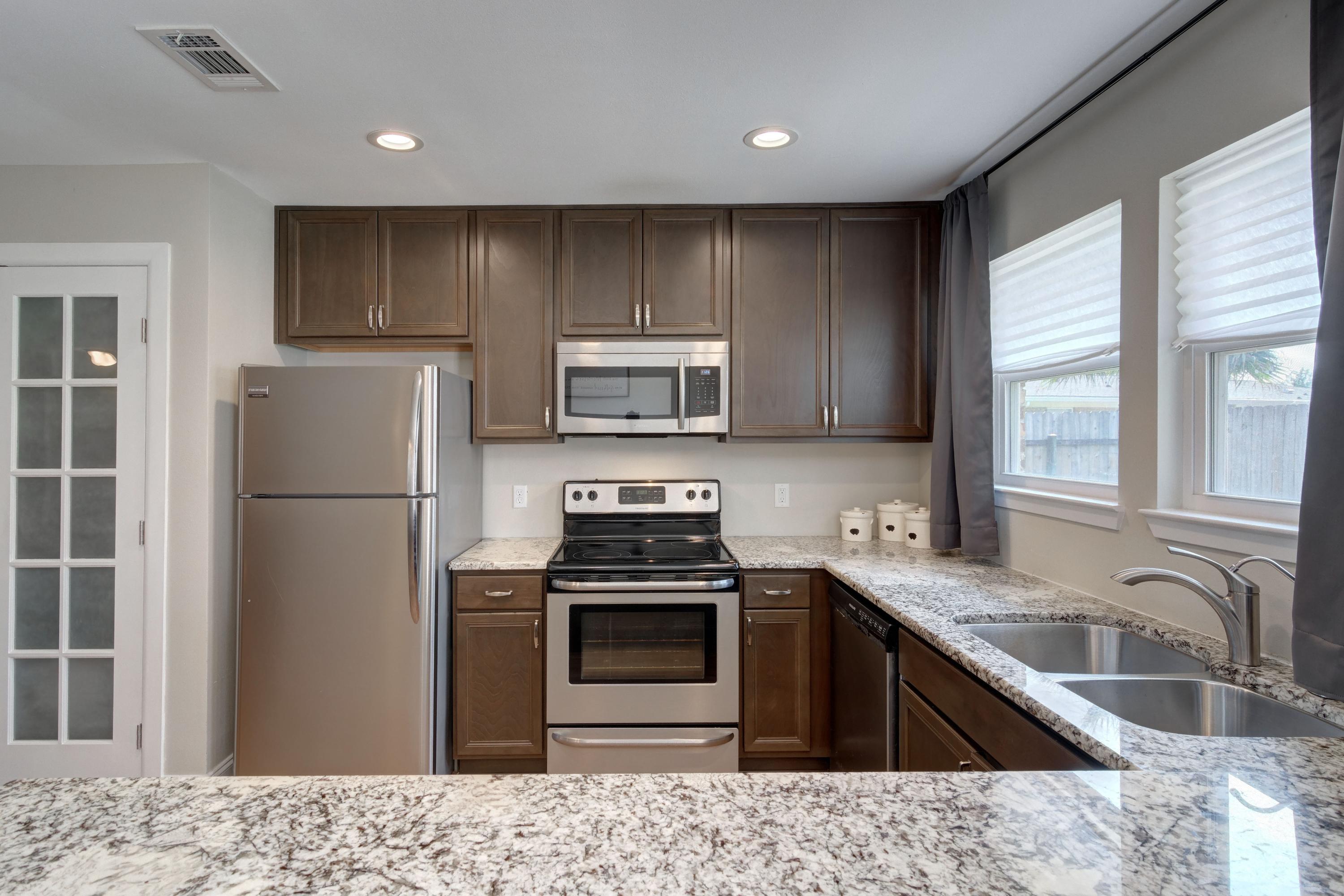 PALM ESTATES UNIT 2 - Residential
