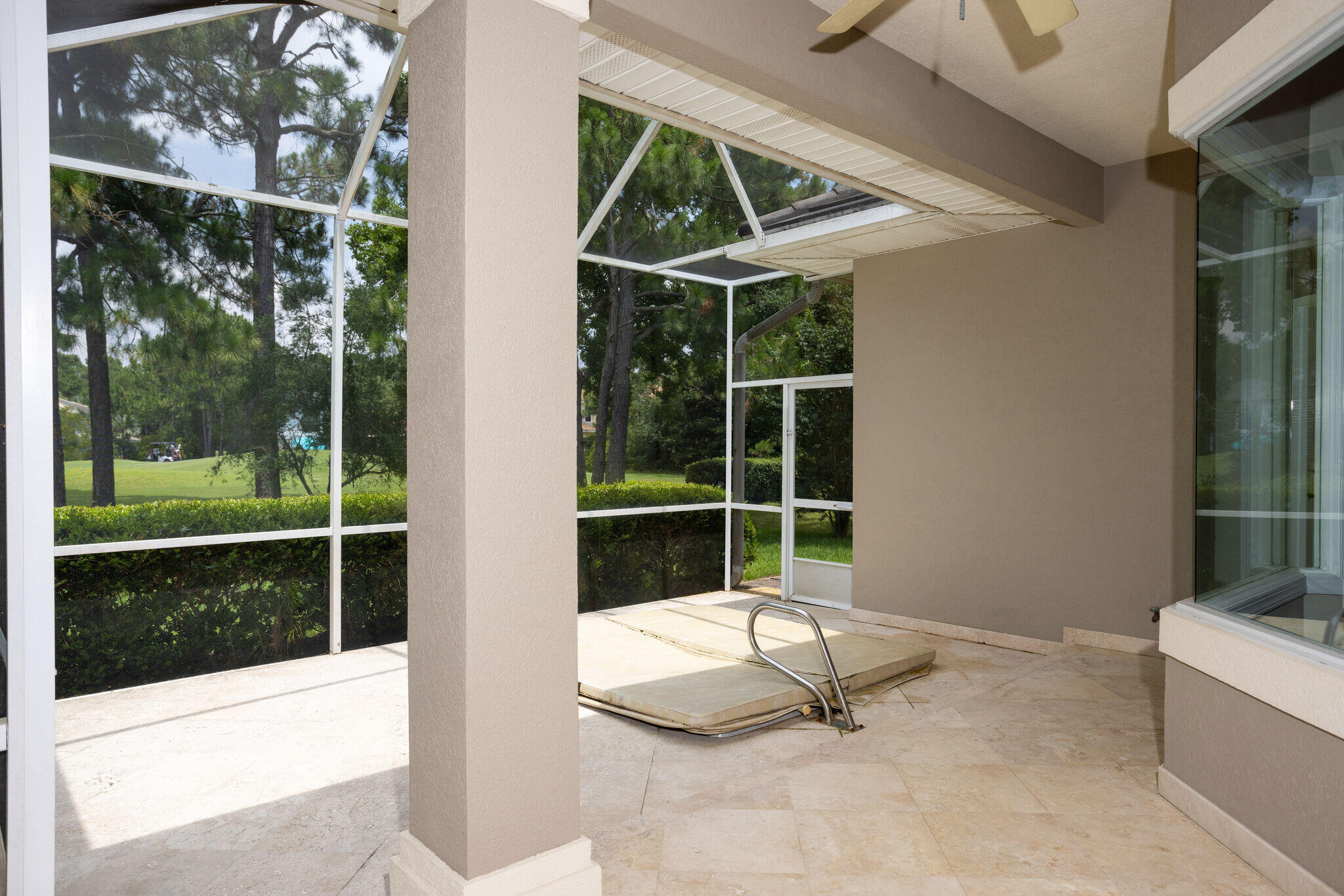 EMERALD BAY PH 1A - Residential