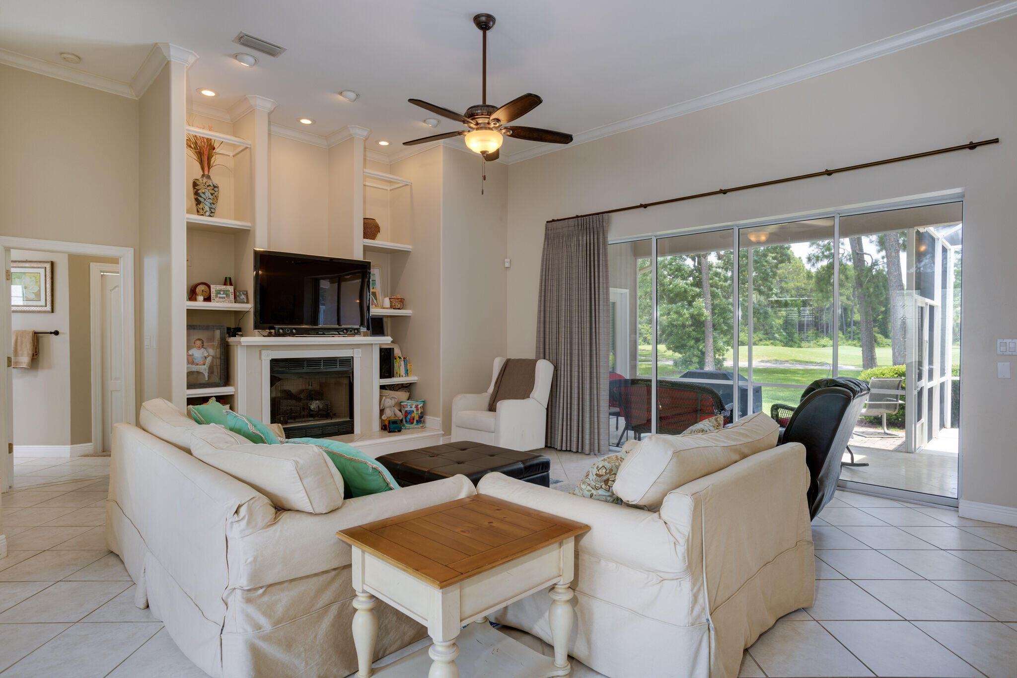 EMERALD BAY PH 1A - Residential