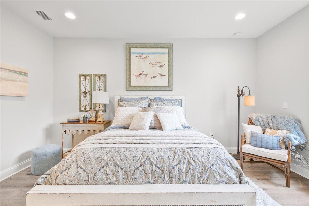 RAIDERS LANDING - Residential