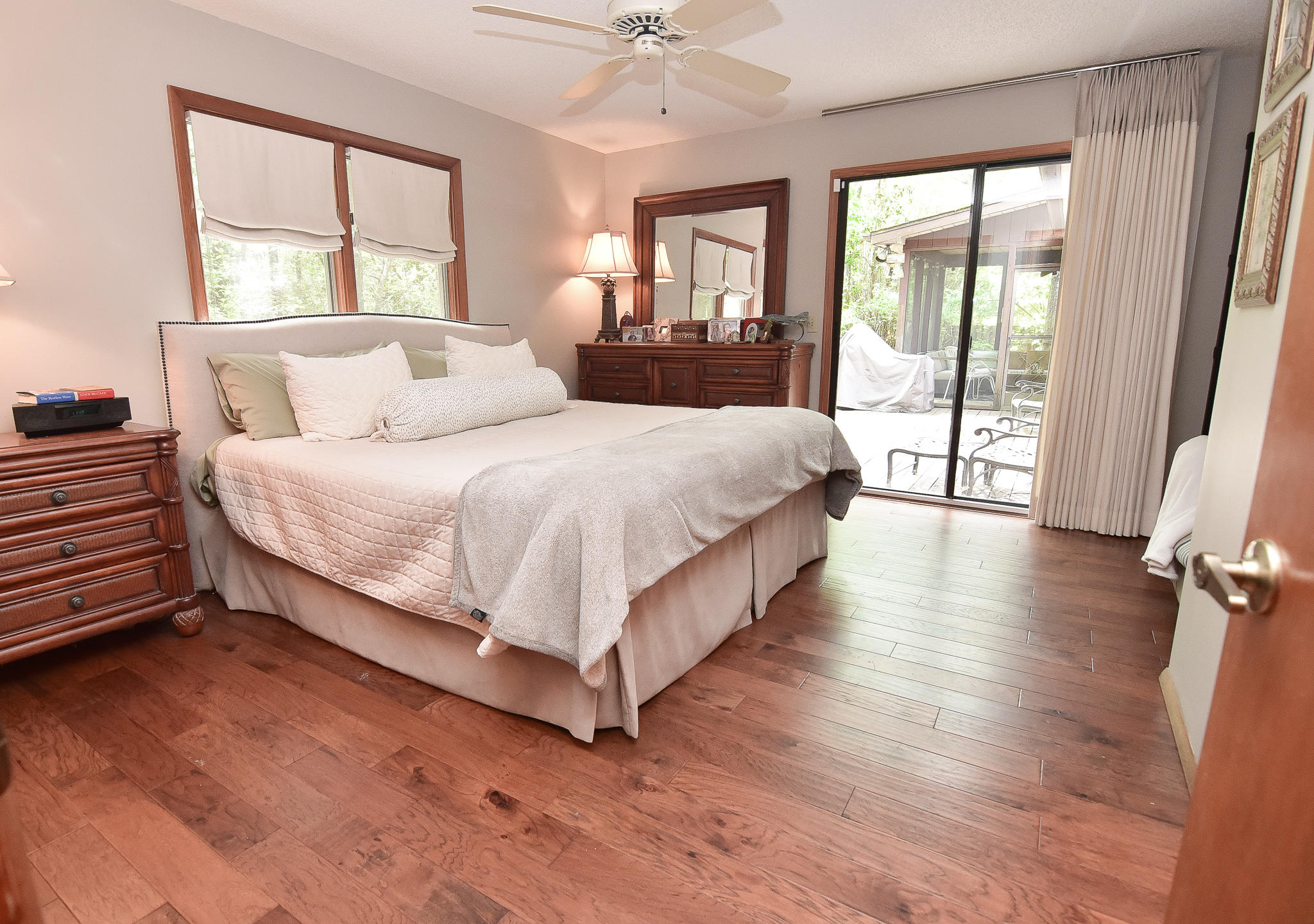 SHIRKS BAYOU - Residential