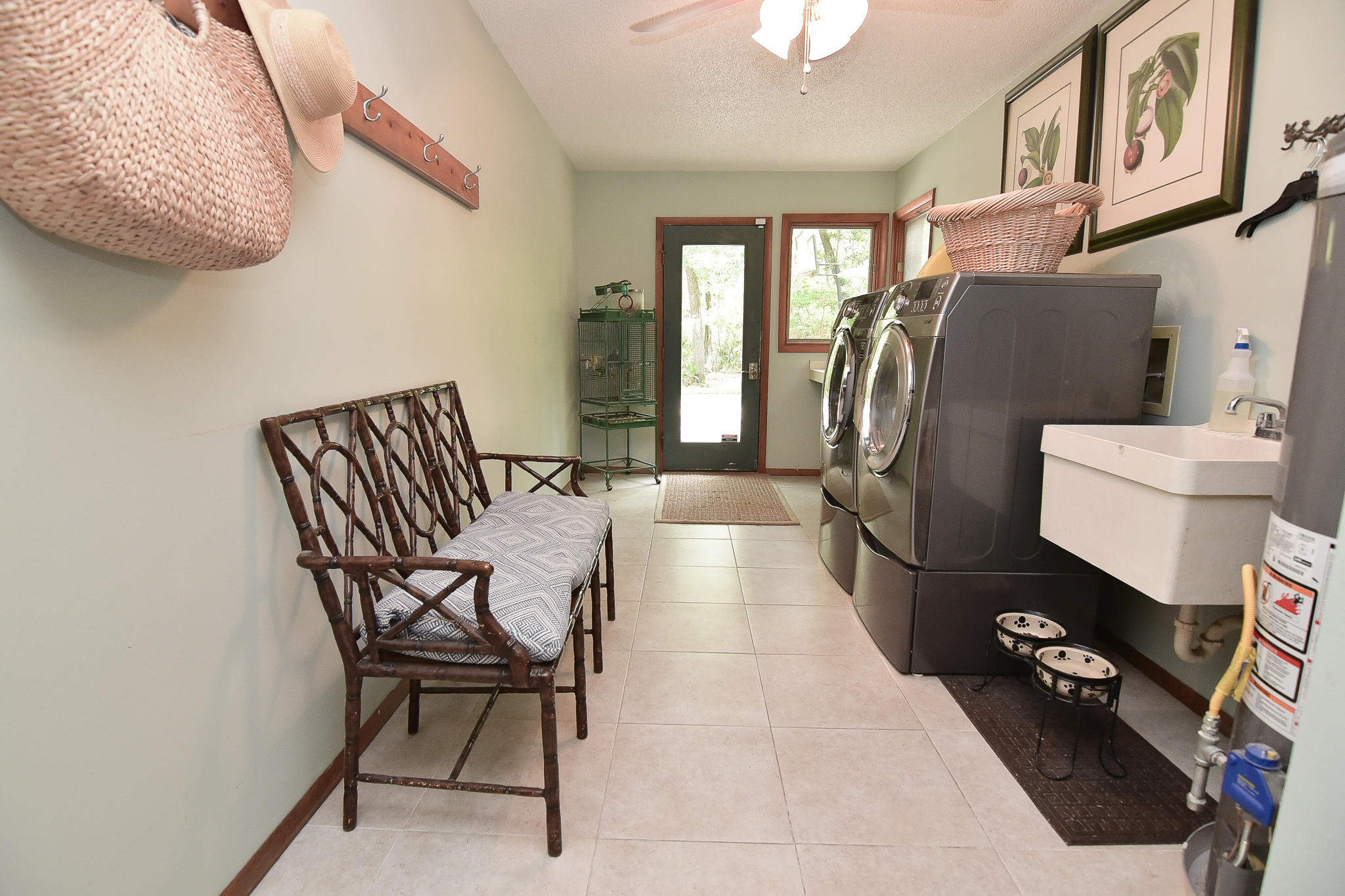 SHIRKS BAYOU - Residential