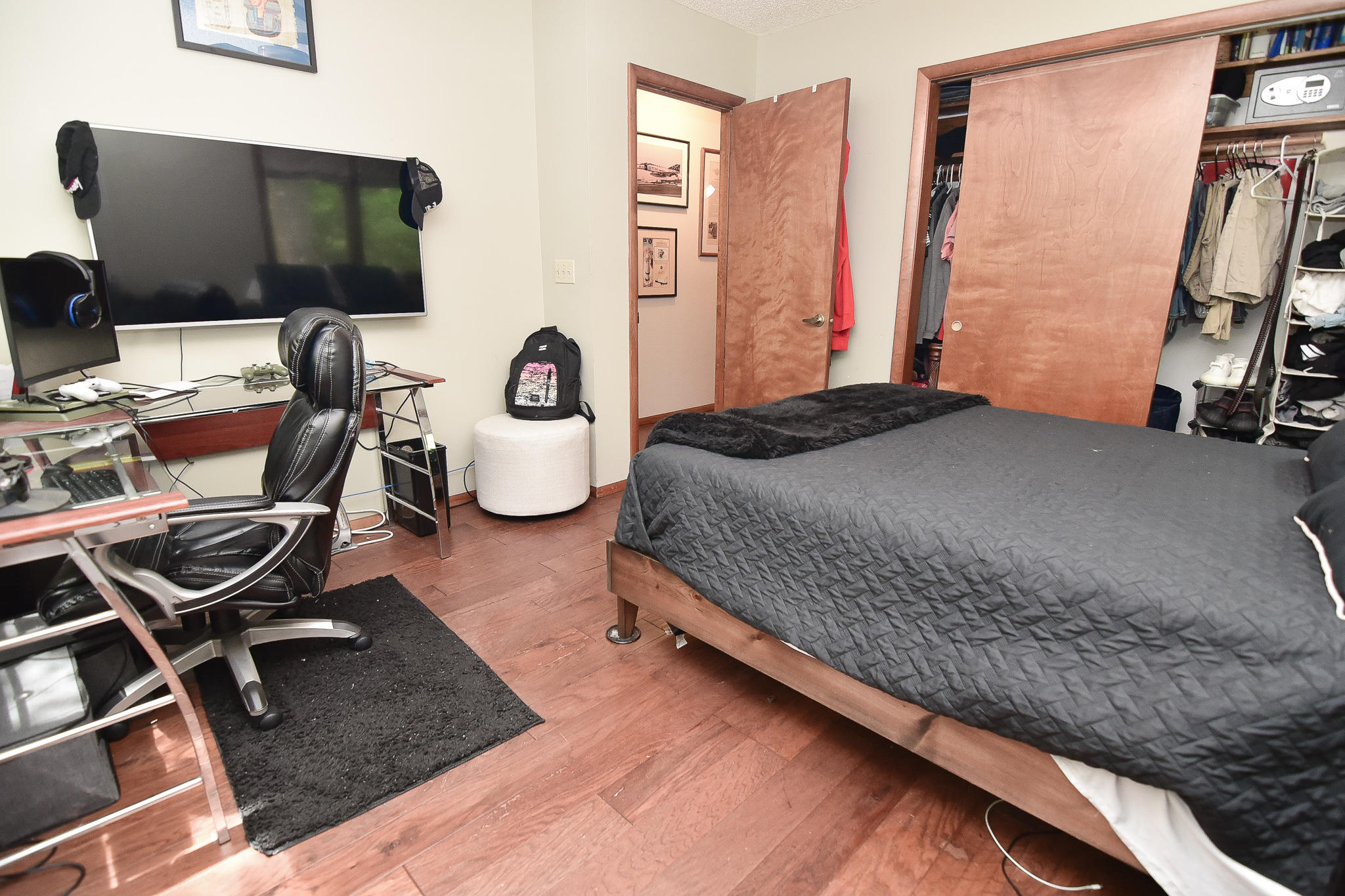 SHIRKS BAYOU - Residential