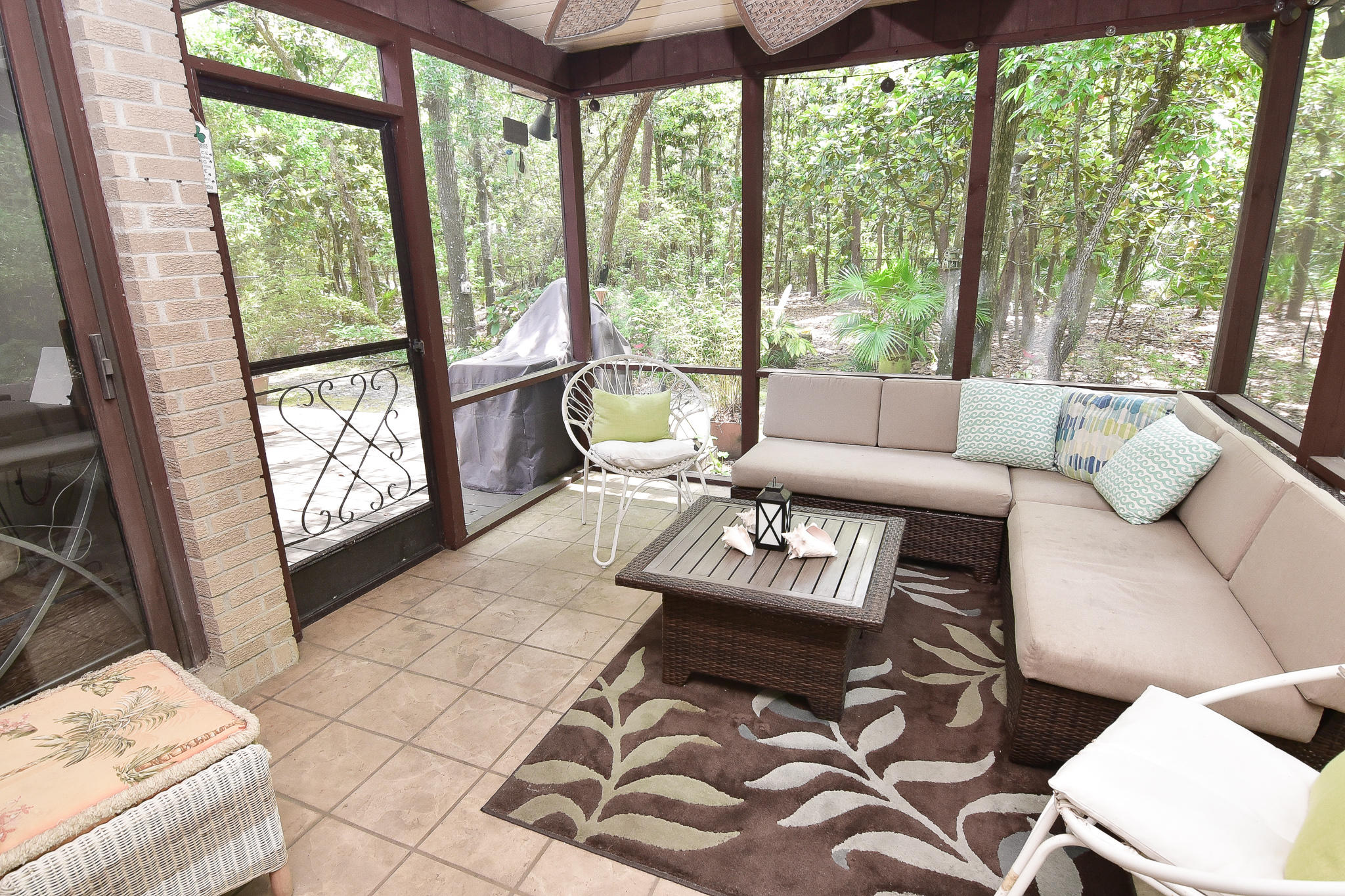 SHIRKS BAYOU - Residential