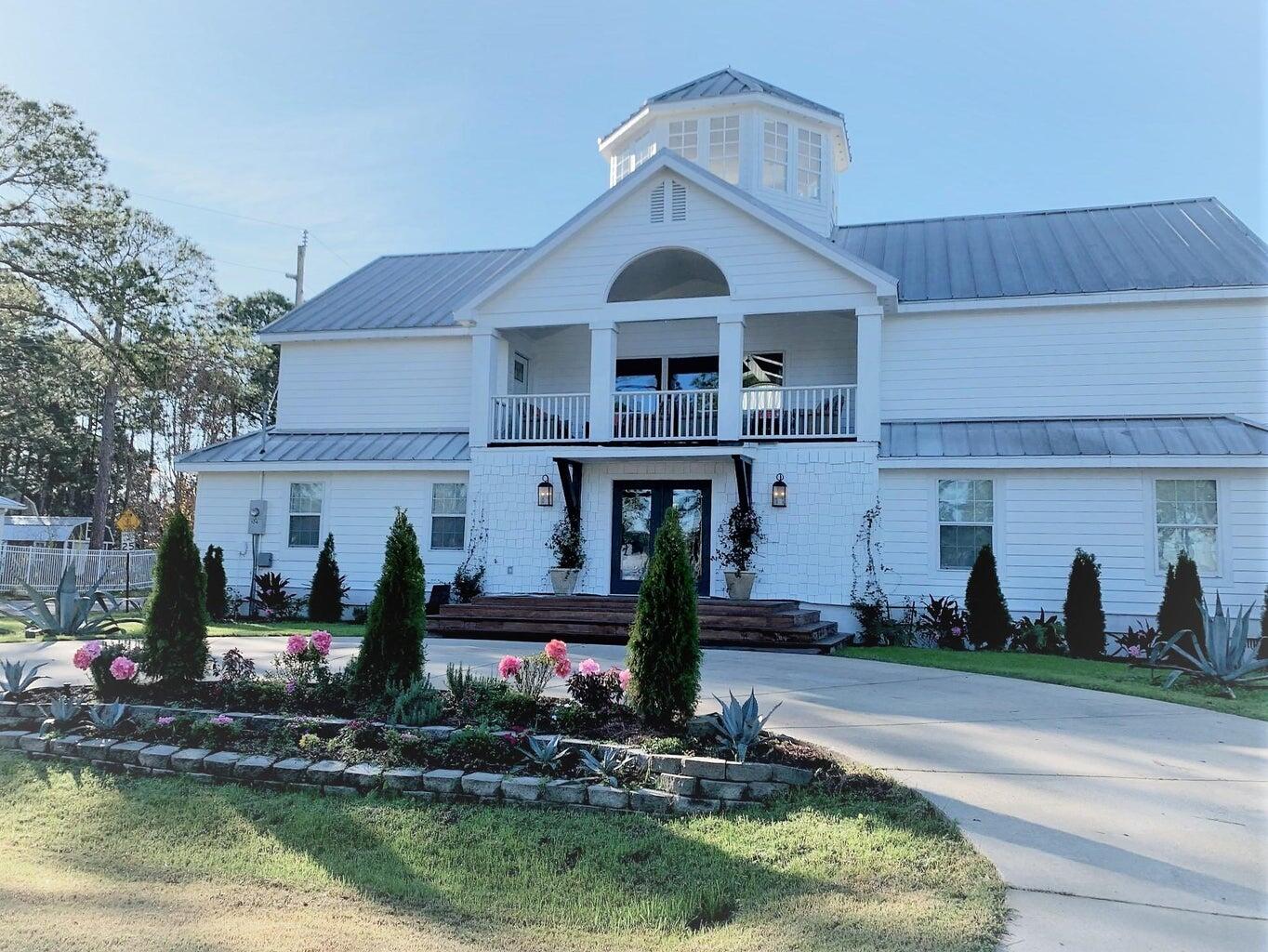 PONCE DE LEON ESTATES - Residential Lease