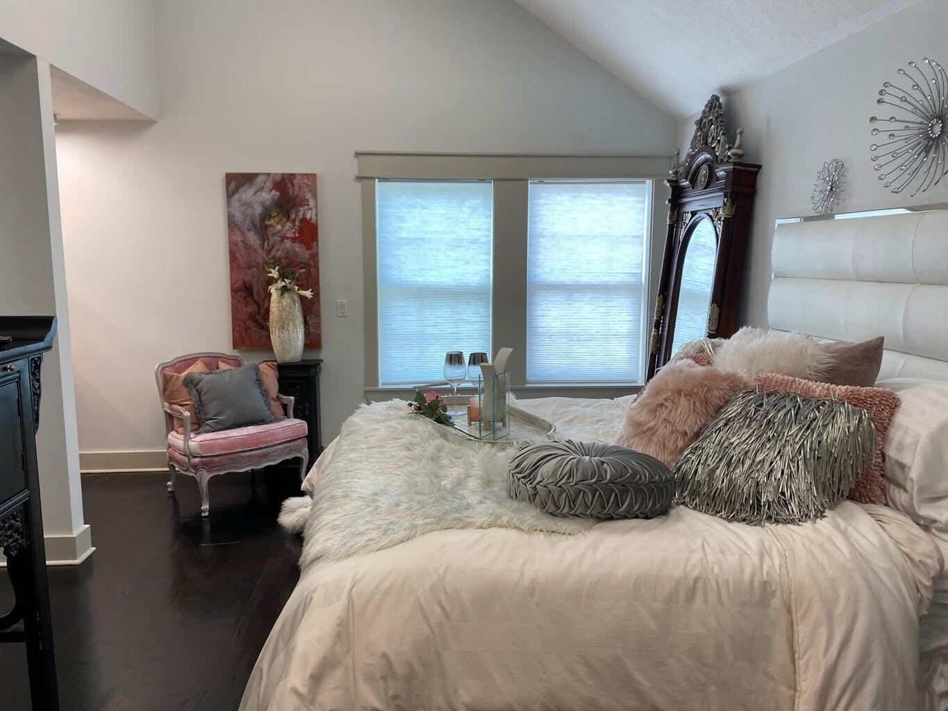 PONCE DE LEON ESTATES - Residential Lease