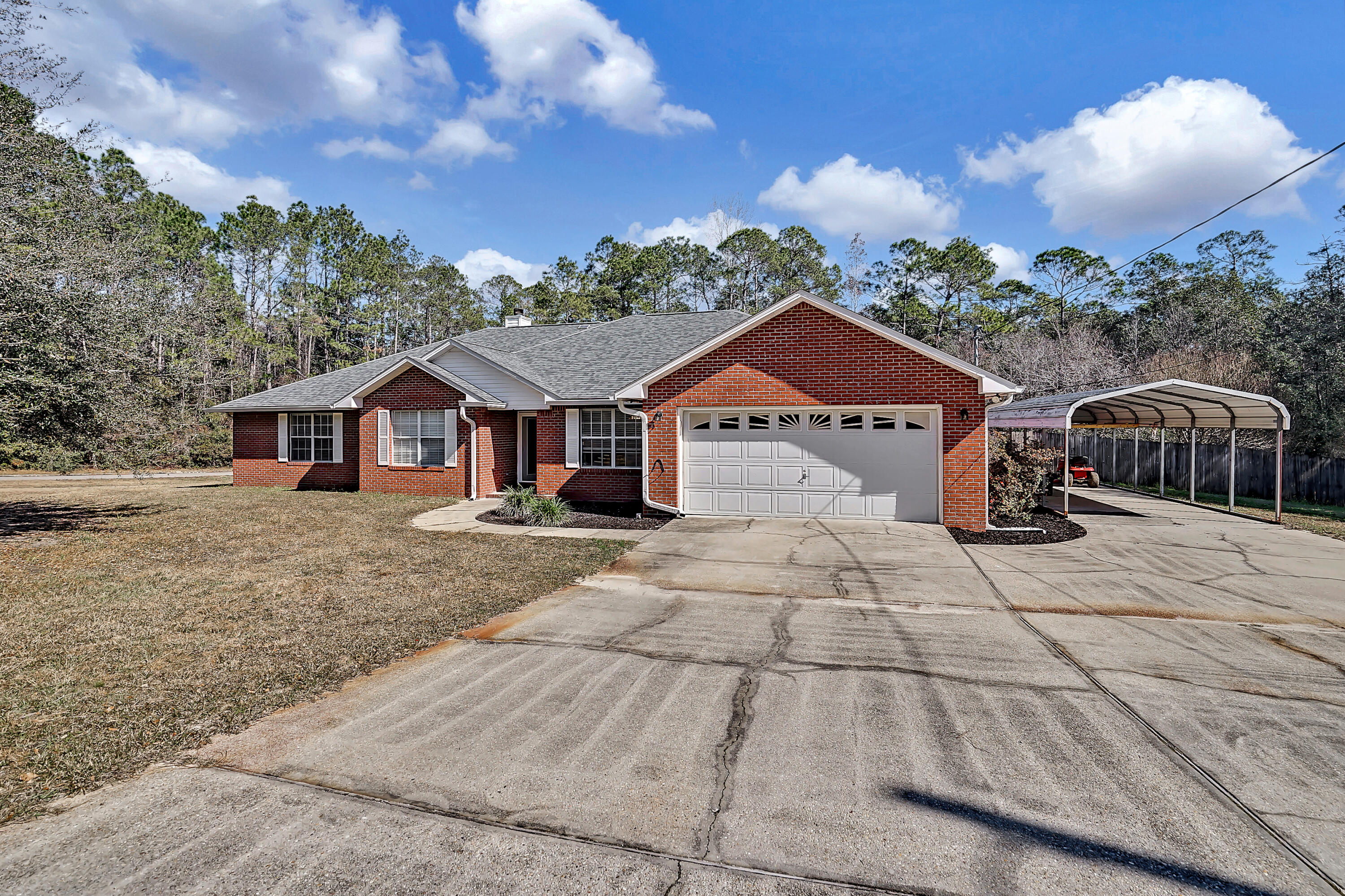 LOST CREEK - Residential