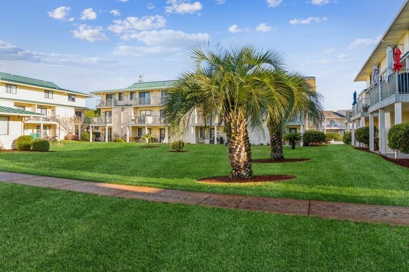 SANDPRINTS CONDO - Residential