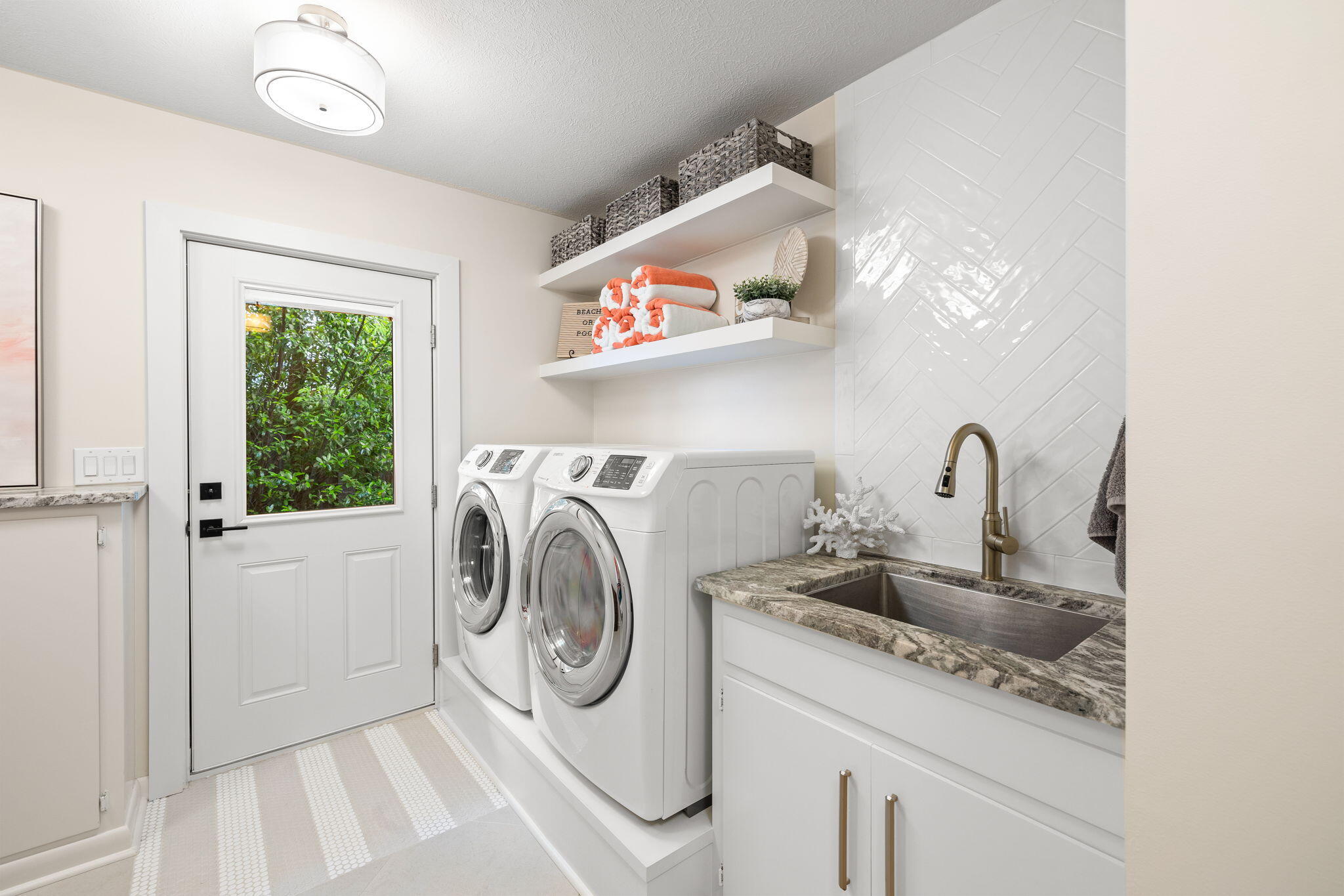 Kings Point - Residential