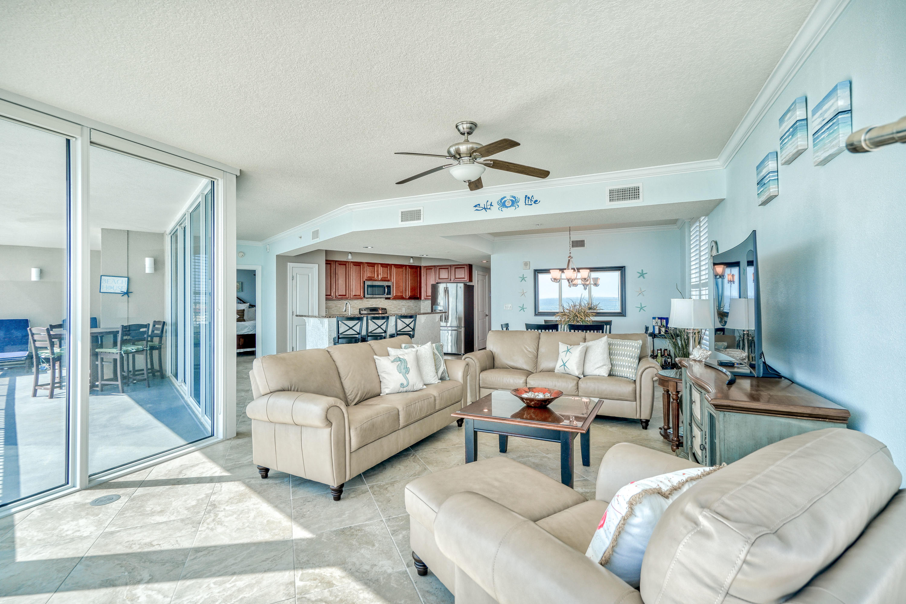 PALAZZO CONDOMINIUM - Residential