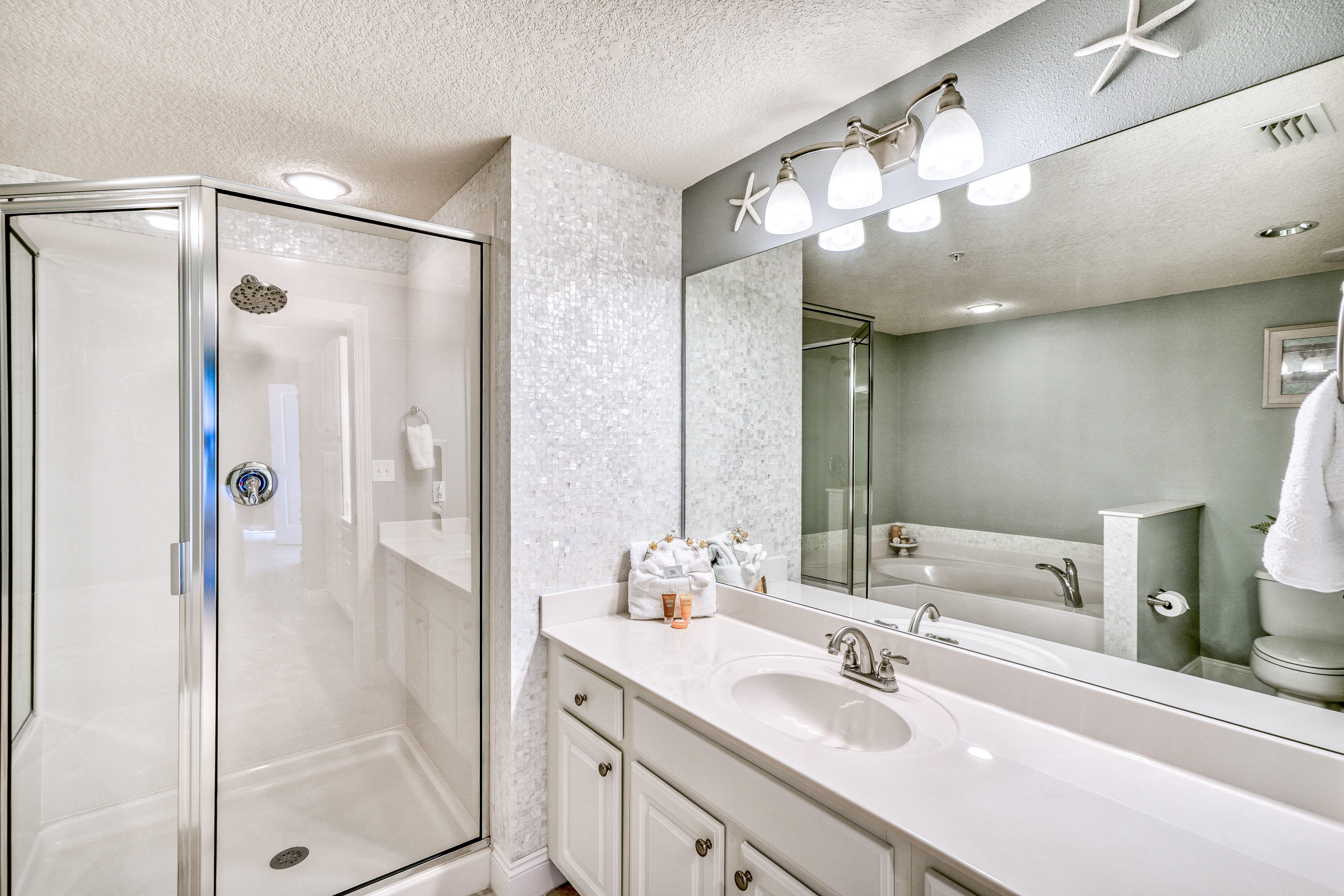 PALAZZO CONDOMINIUM - Residential