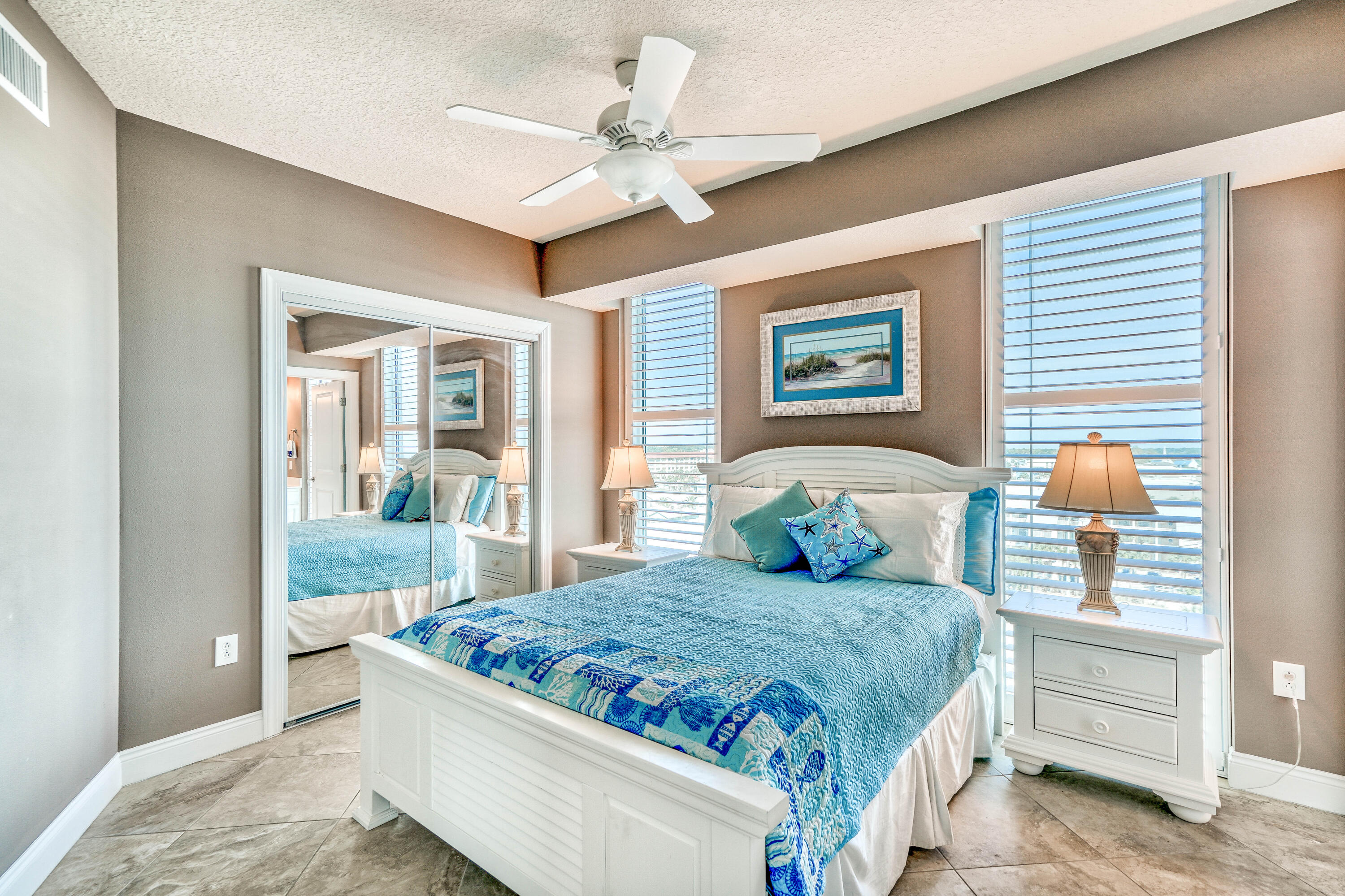 PALAZZO CONDOMINIUM - Residential