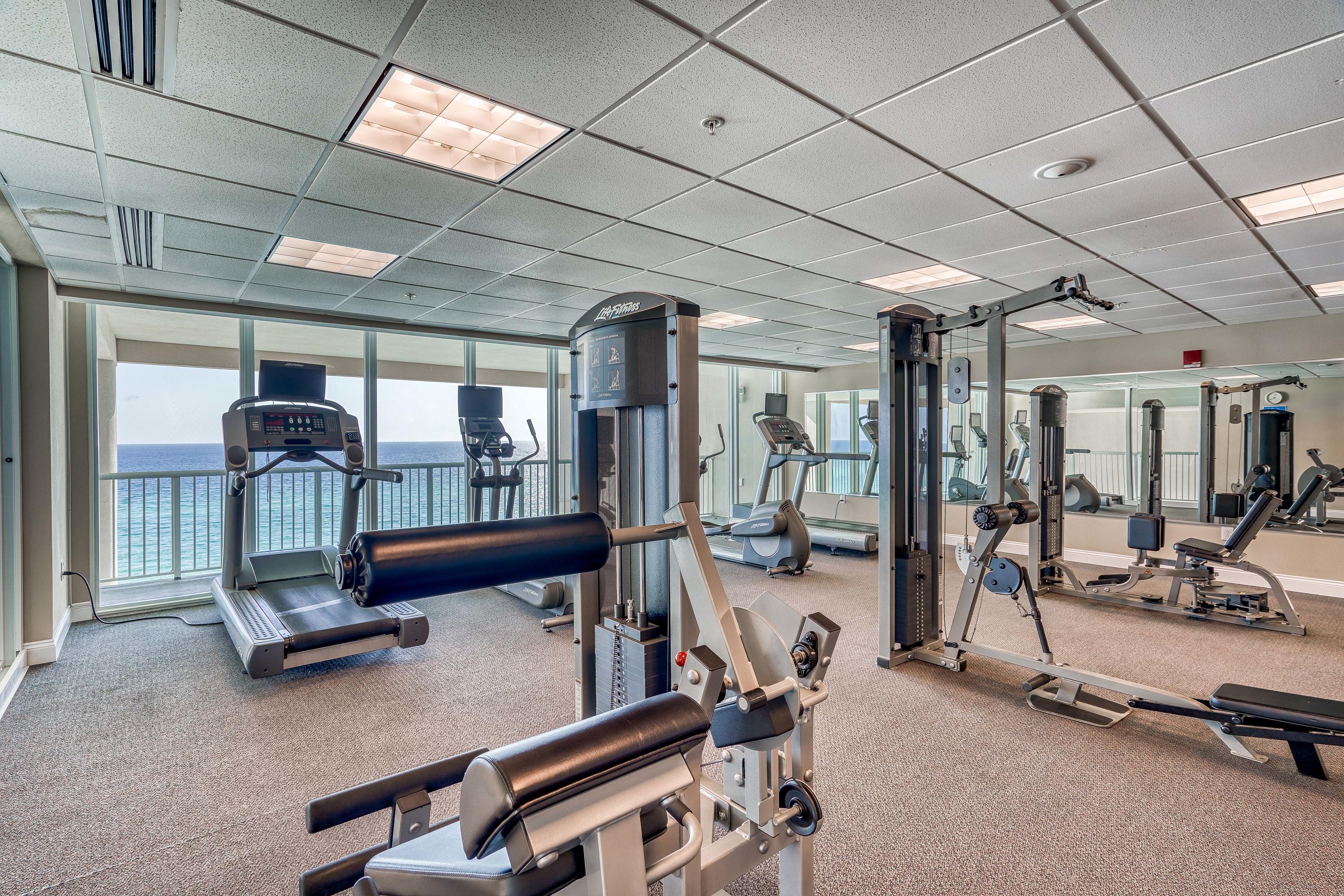 PALAZZO CONDOMINIUM - Residential