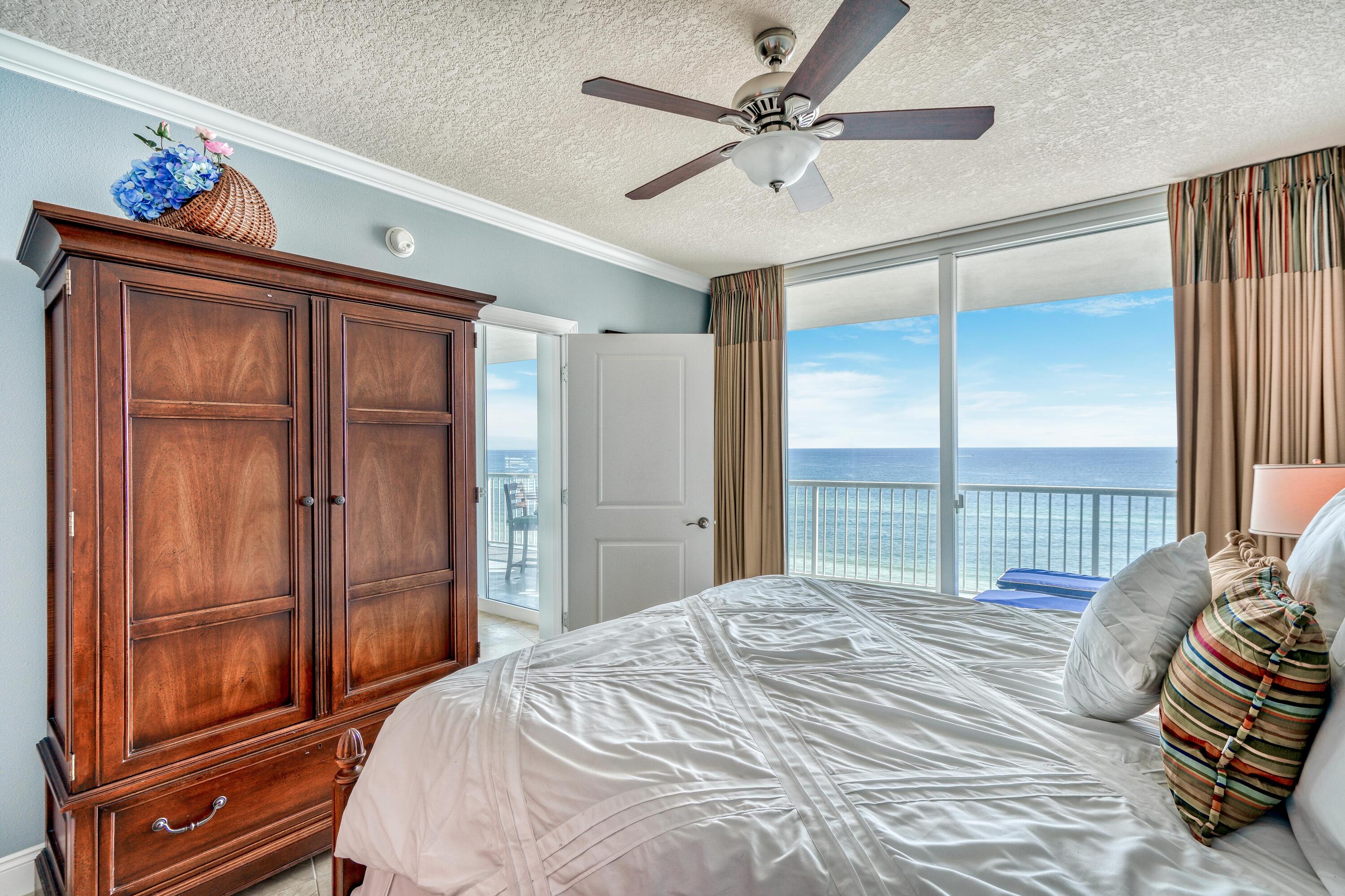 PALAZZO CONDOMINIUM - Residential