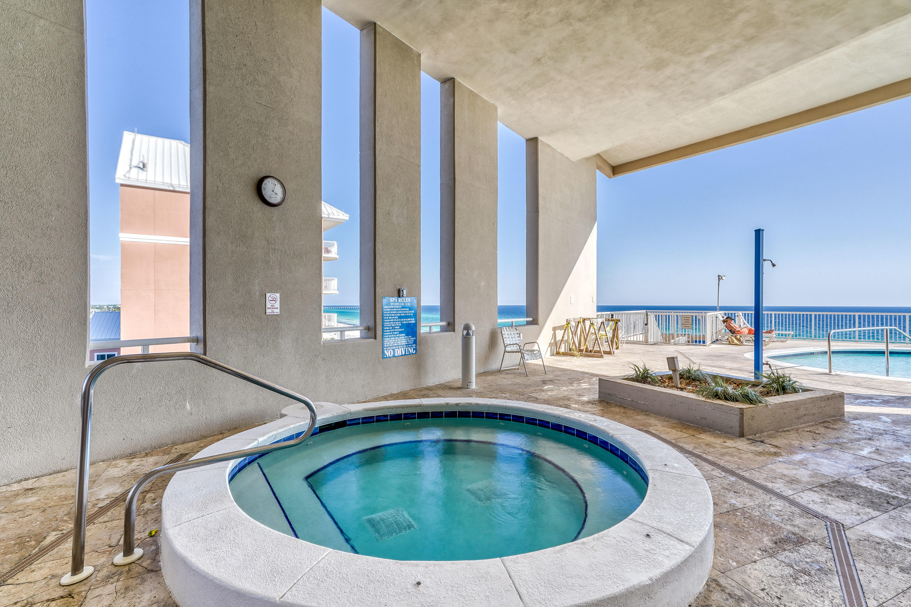 PALAZZO CONDOMINIUM - Residential