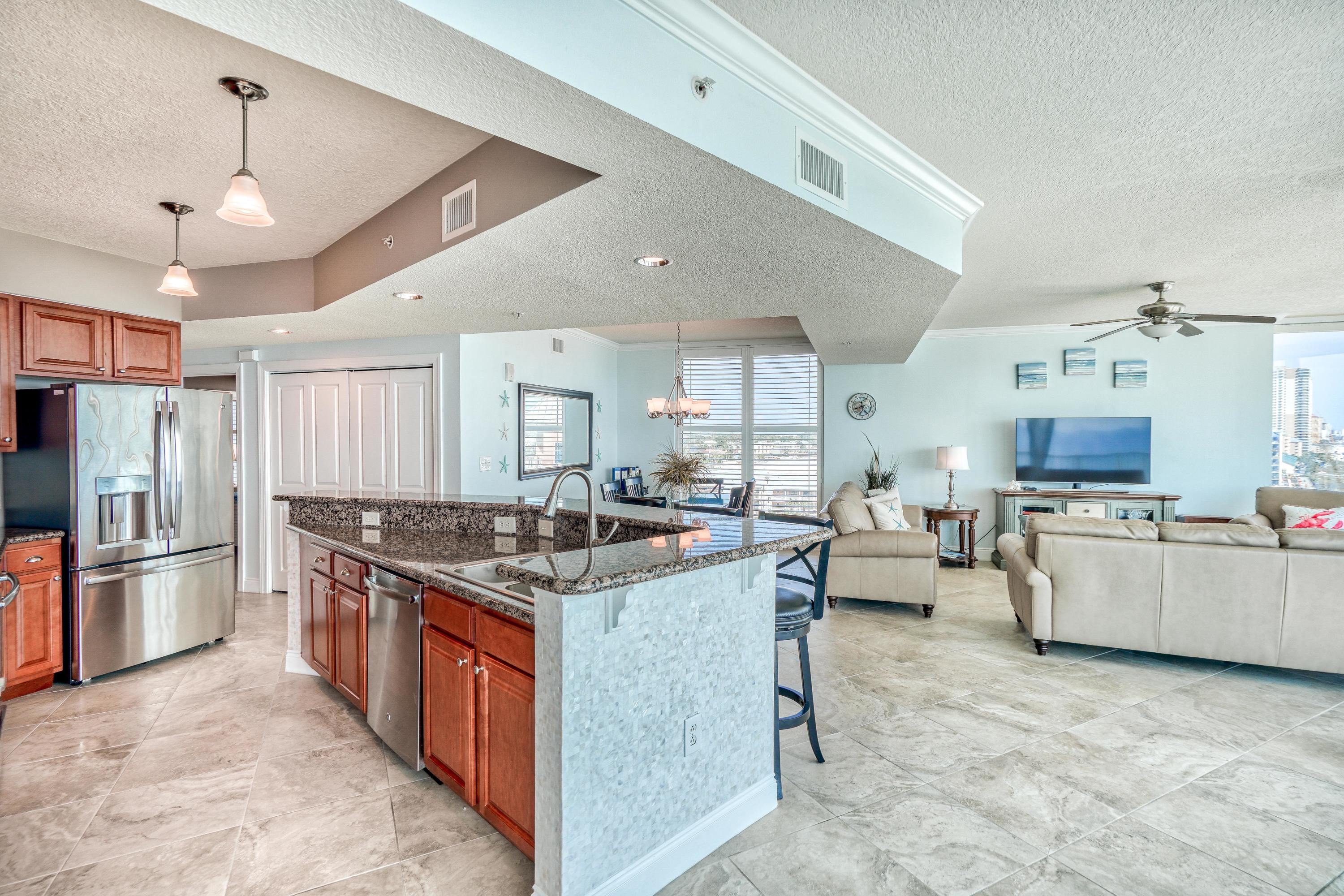 PALAZZO CONDOMINIUM - Residential