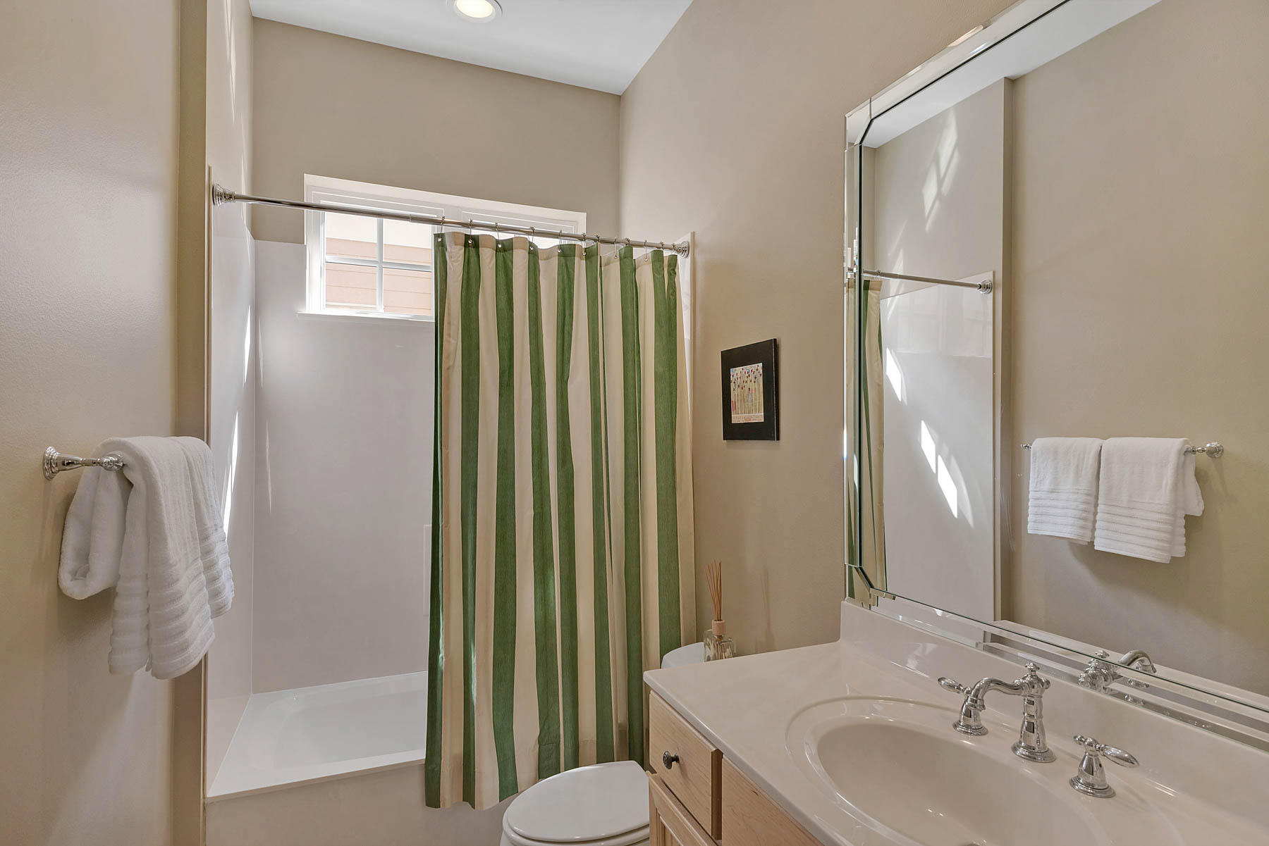 BUNGALOS AT SANDESTIN - Residential