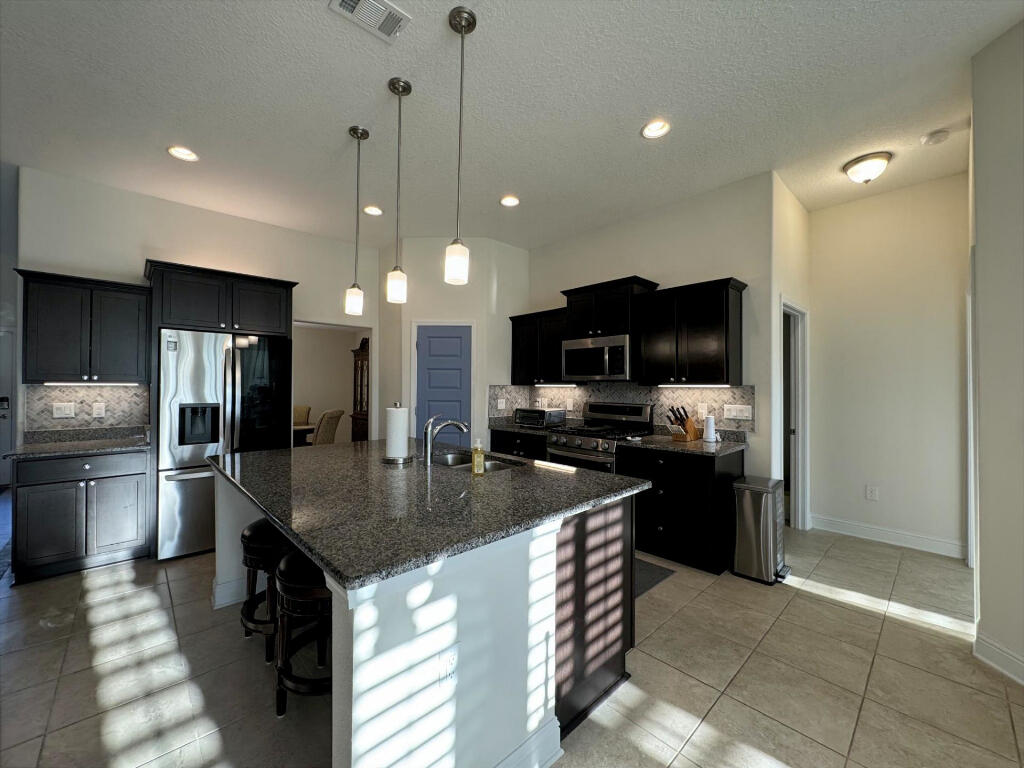 NATURE LAKE PH 1 LOT 52 - Residential