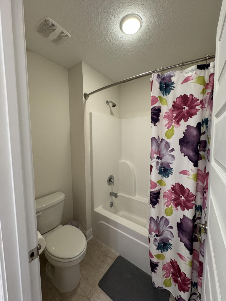 NATURE LAKE PH 1 LOT 52 - Residential