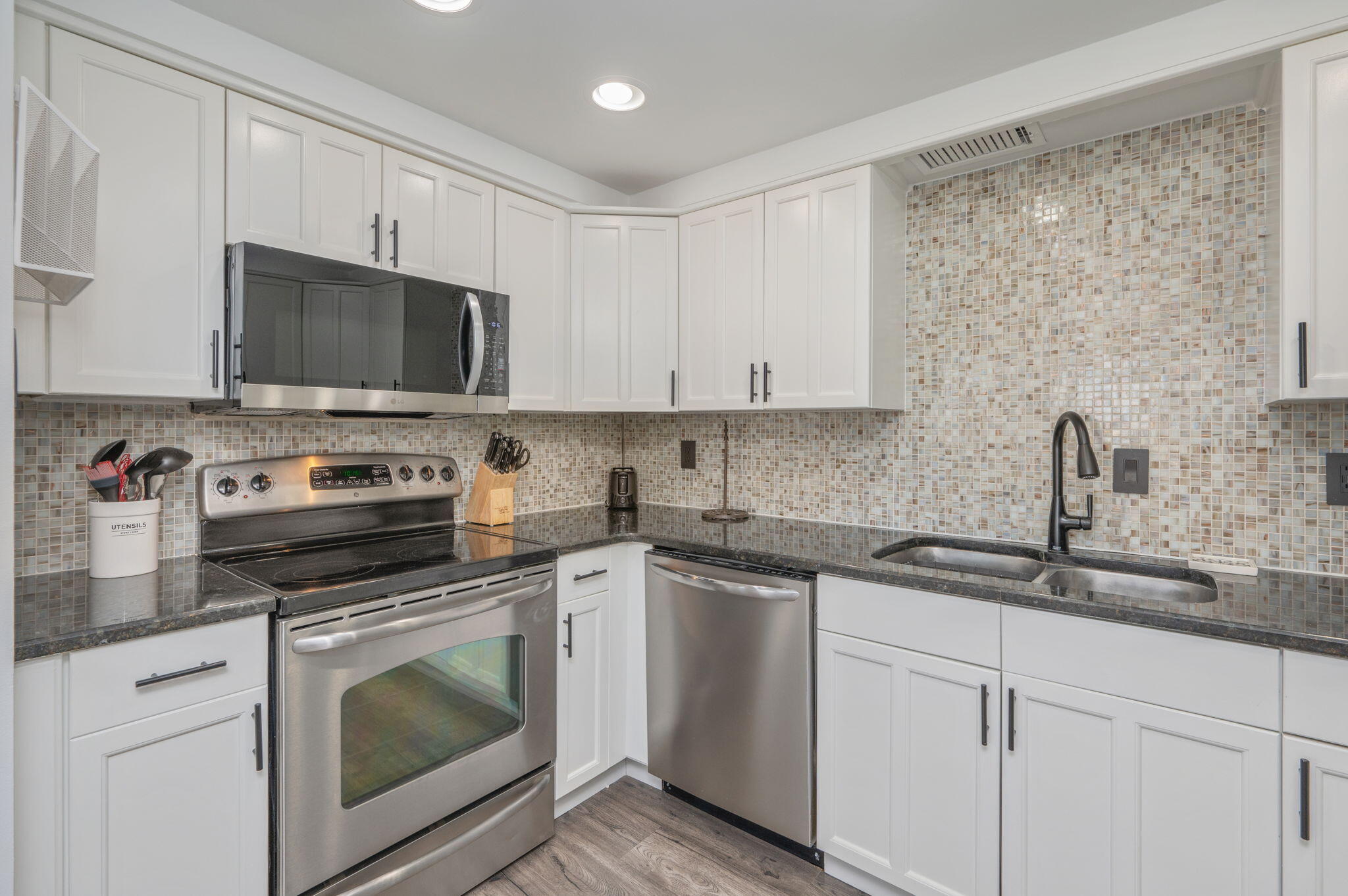 ENCLAVE PH 2 - Residential